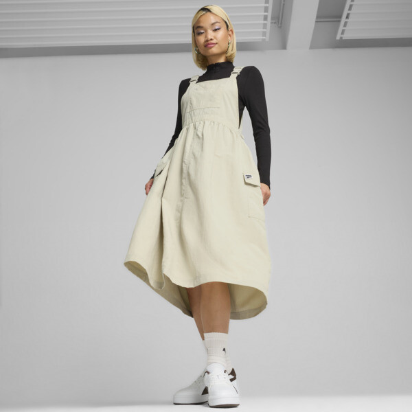 PUMA DOWNTOWN Dungaree Dress Women in Desert Dust Size L 75$