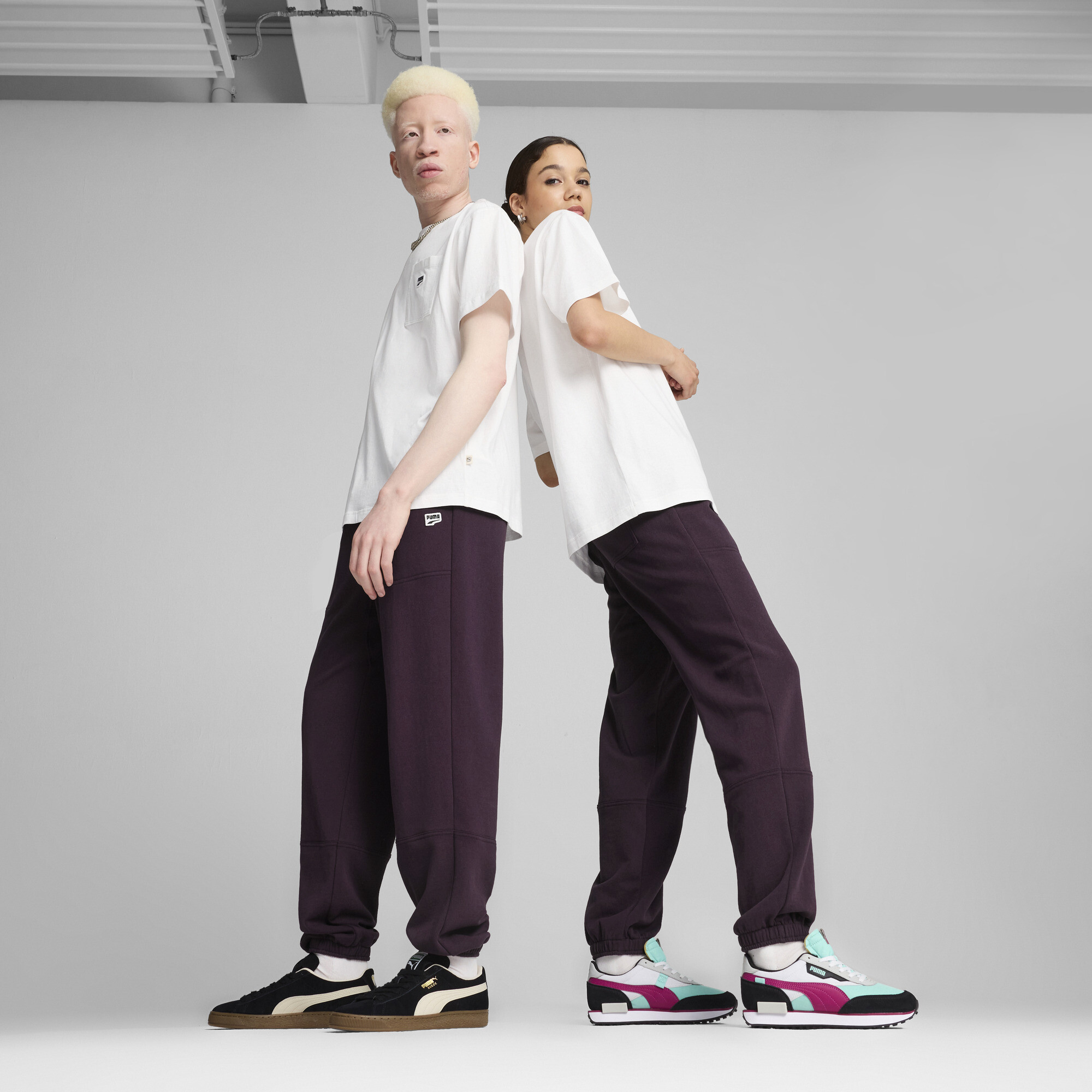 Puma DOWNTOWN Relaxed Jogginghose Unisex | Mit Plain | Midnight Plum | Größe: XS