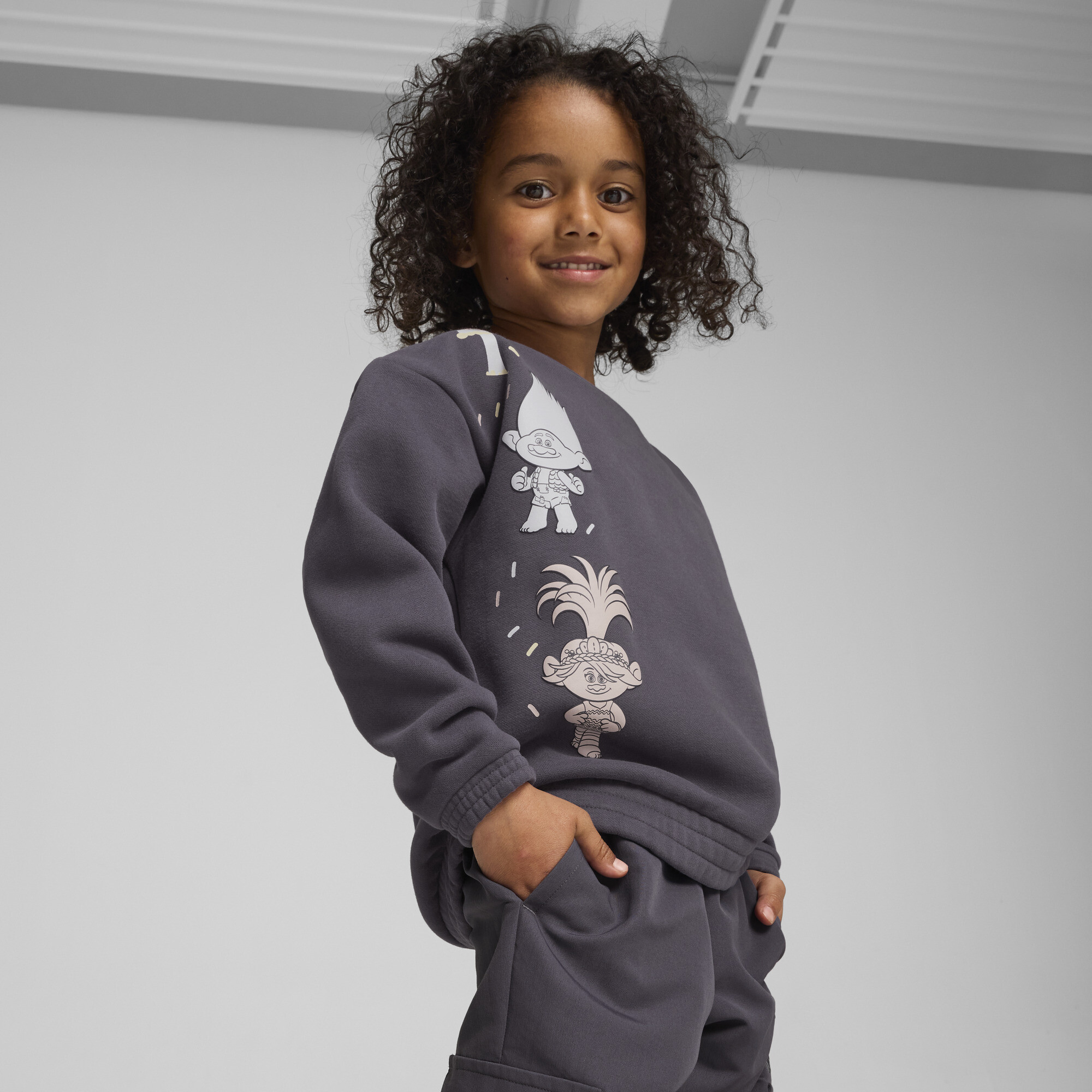 PUMA X TROLLS Graphic Crew Sweat Kids In Gray, Size 2-3 Youth