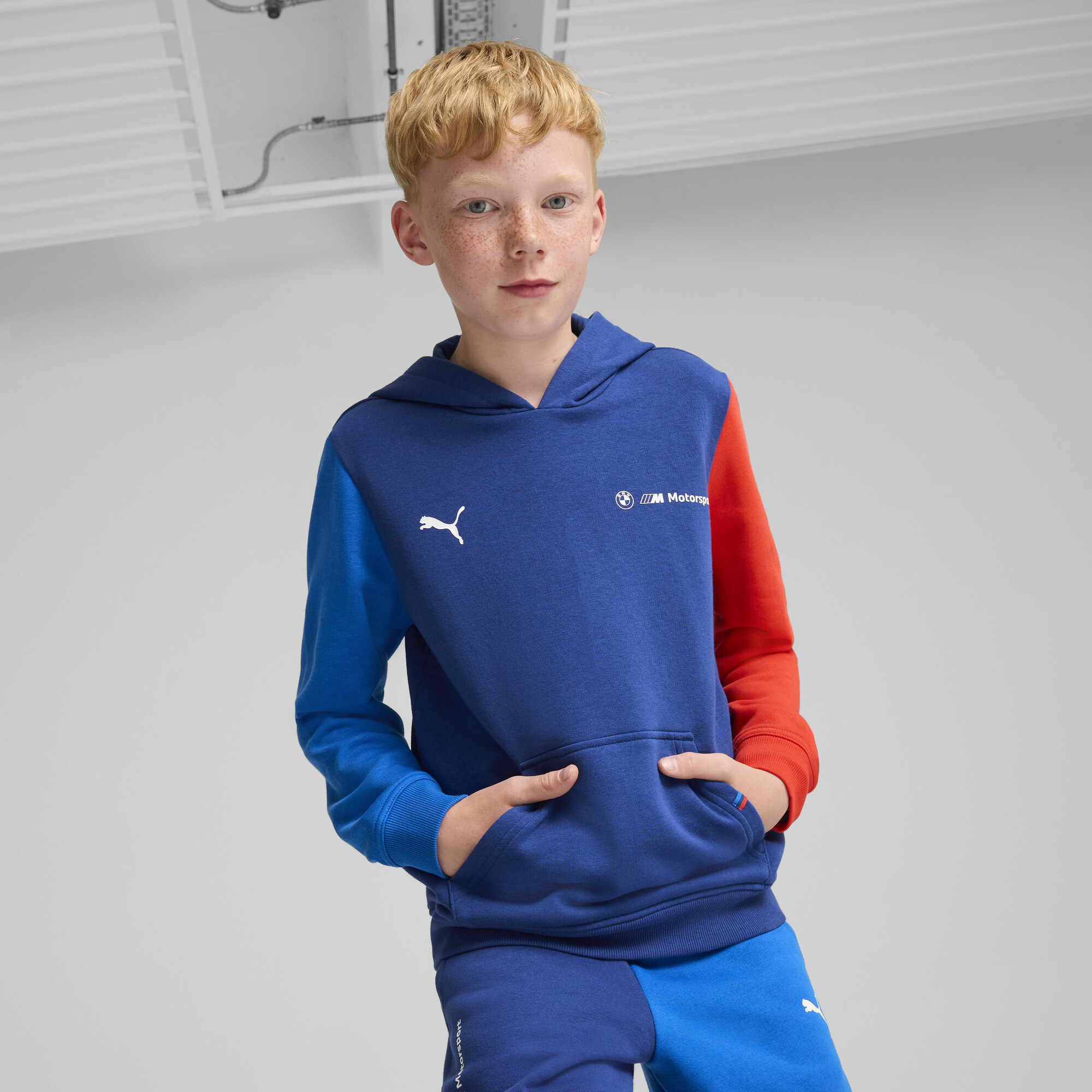 Puma BMW M Motorsport ESS+ Hoodie Teenager Für Für Kinder | Mit Plain | Pro Blue/M Color | Größe: 9-10Y