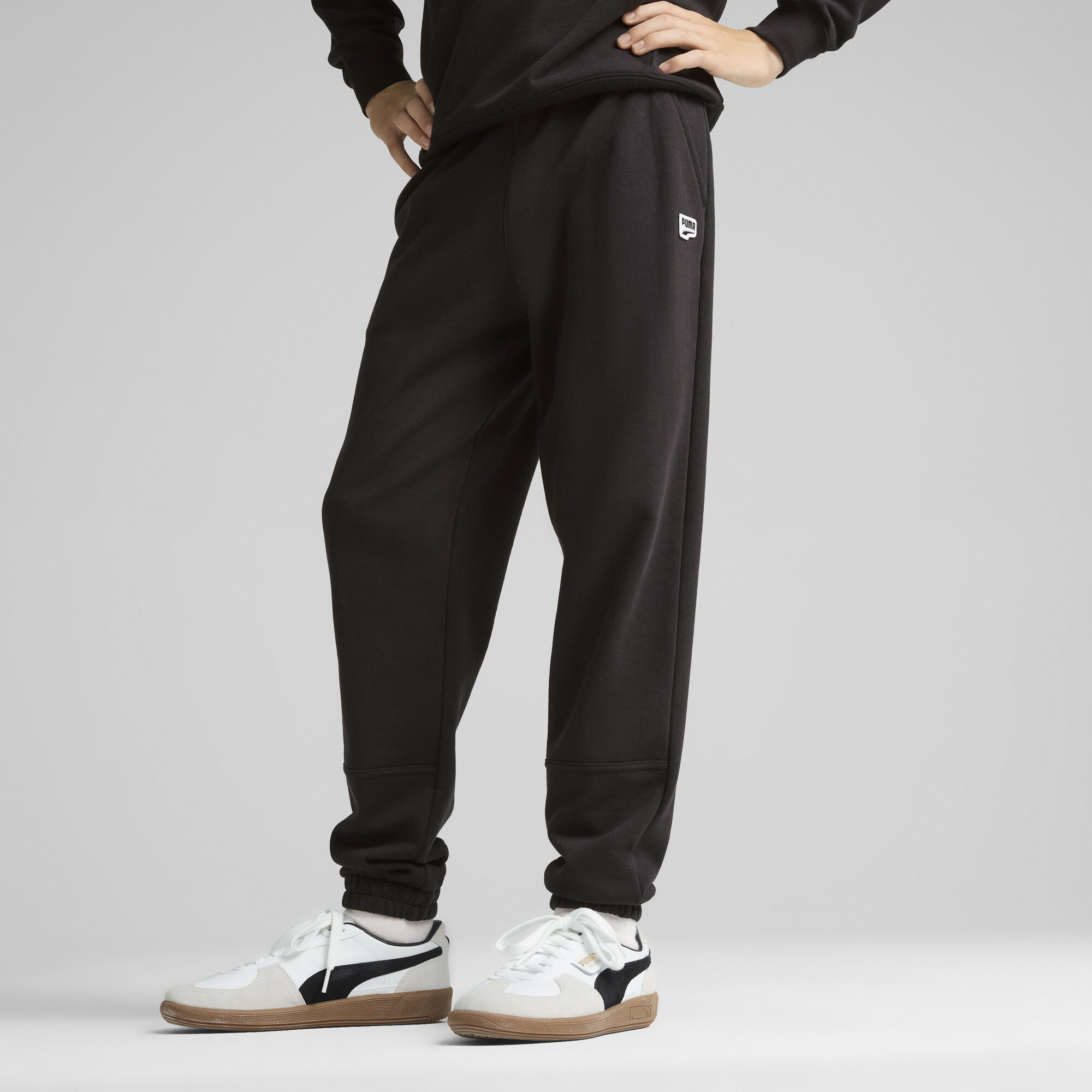 Men's Puma DOWNTOWN Sweatpants Youth, Black, Size 9-10Y, Clothing