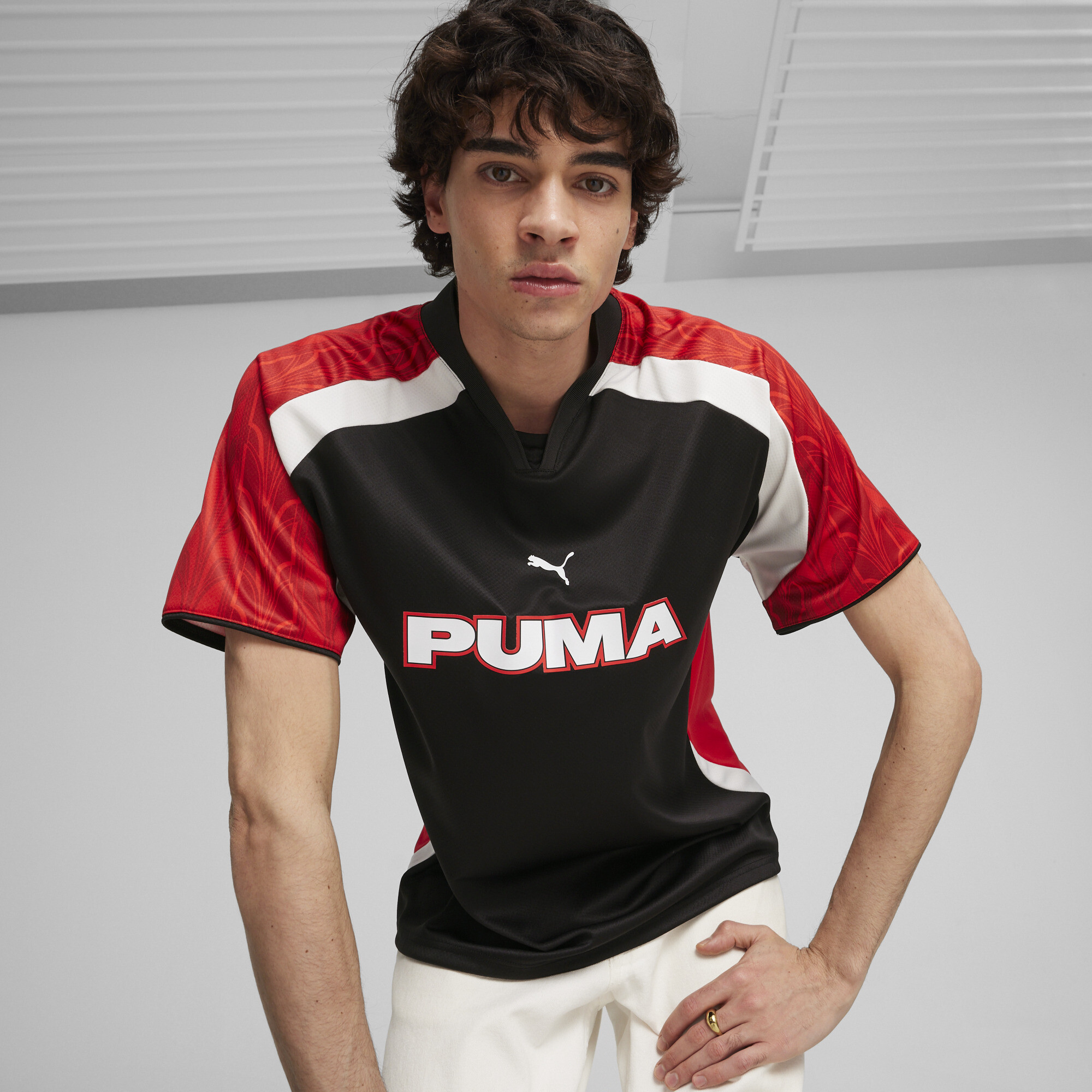 PUMA Football Jersey Unisex In Black, Size Small, Polyester