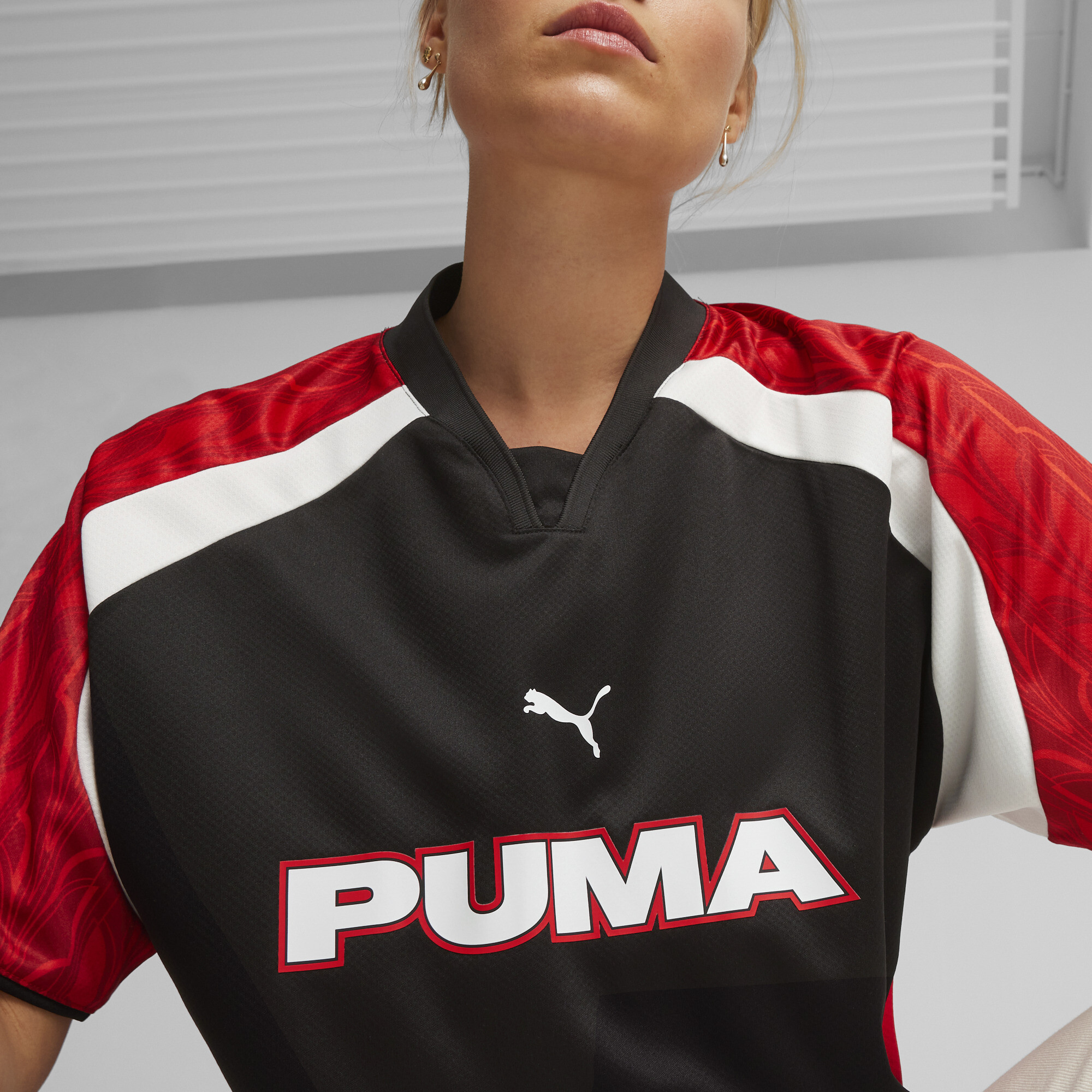 PUMA Football Jersey Unisex In Black, Size Small, Polyester