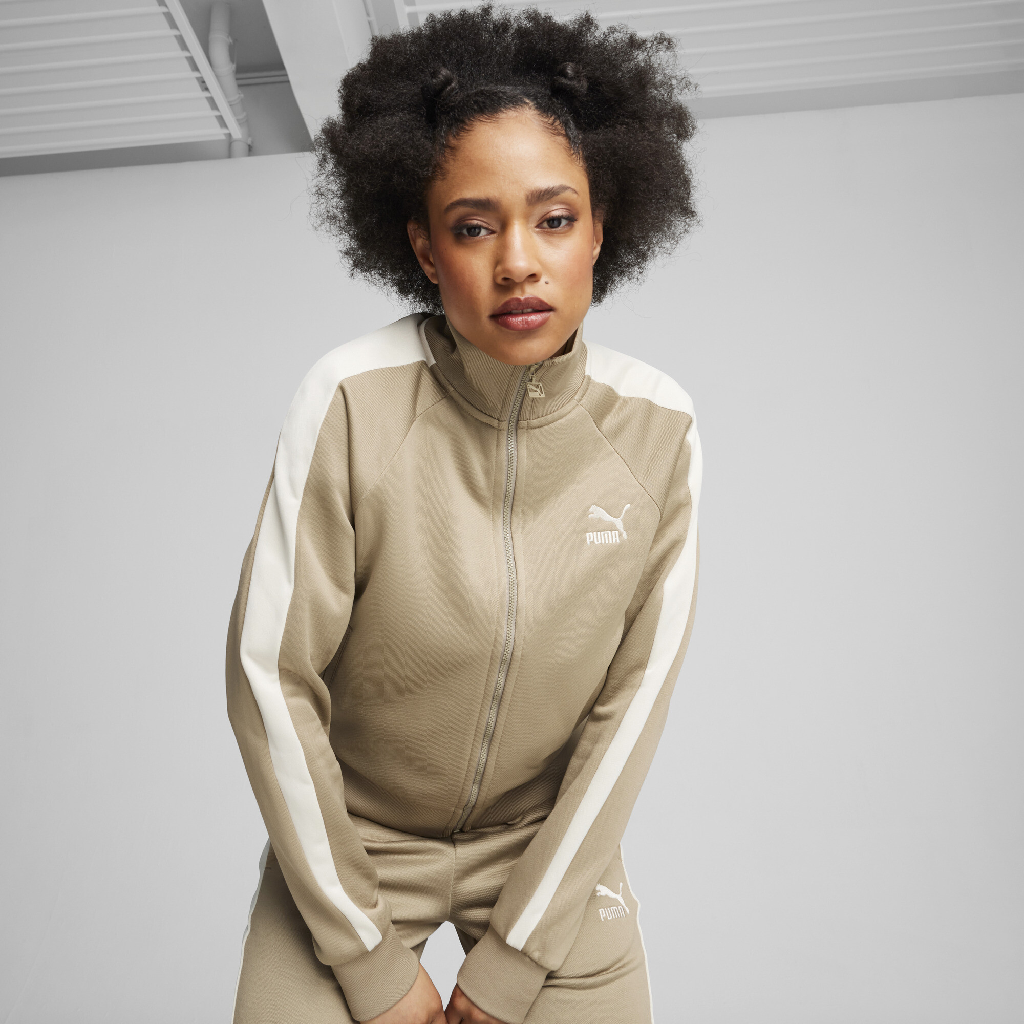 Puma ICONIC T7 Trainingsjacke Damen | Mit Plain | Oak Branch | Größe: XS