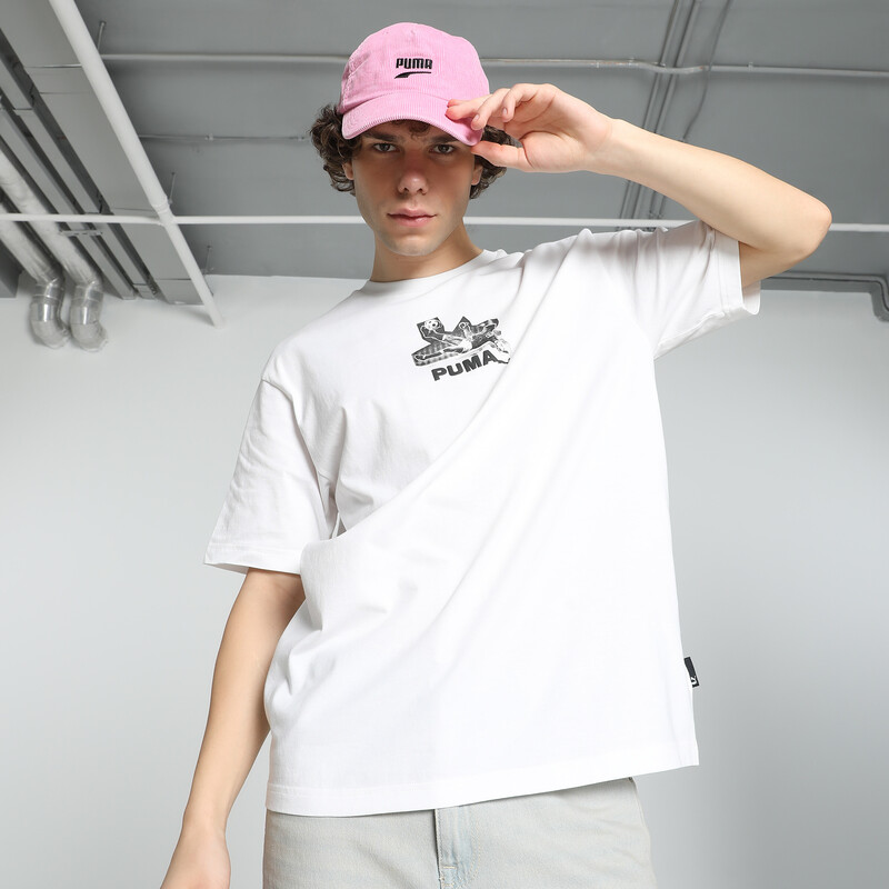 

Men's PUMA GRAPHICS Bicycle Kick Relaxed Fit Tee