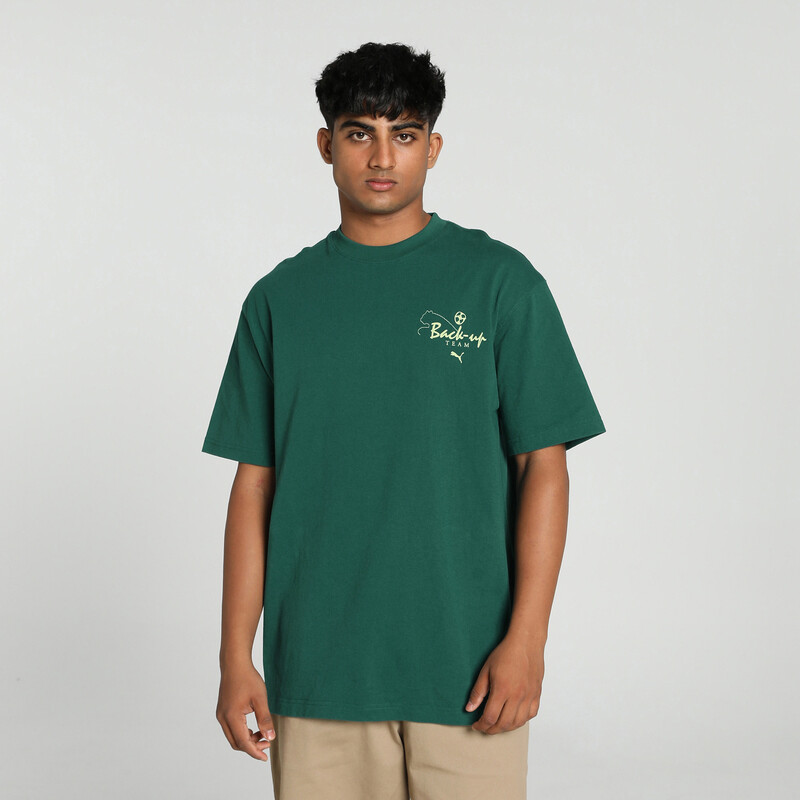 

Men's PUMA GRAPHICS "Back-up Team" Relaxed Fit Tee
