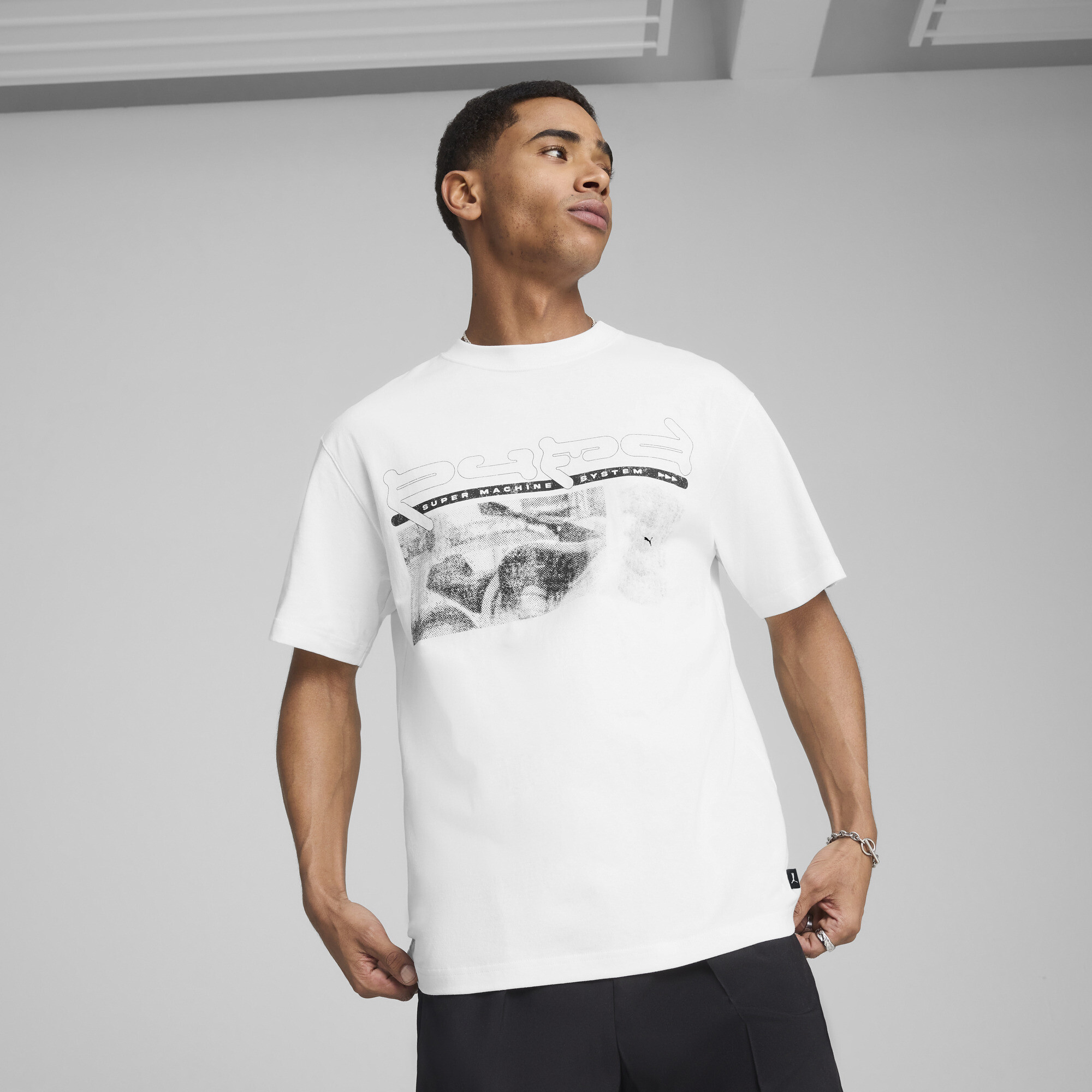 Puma GRAPHICS Machine T-Shirt Herren | Mit Print | White | Größe: M