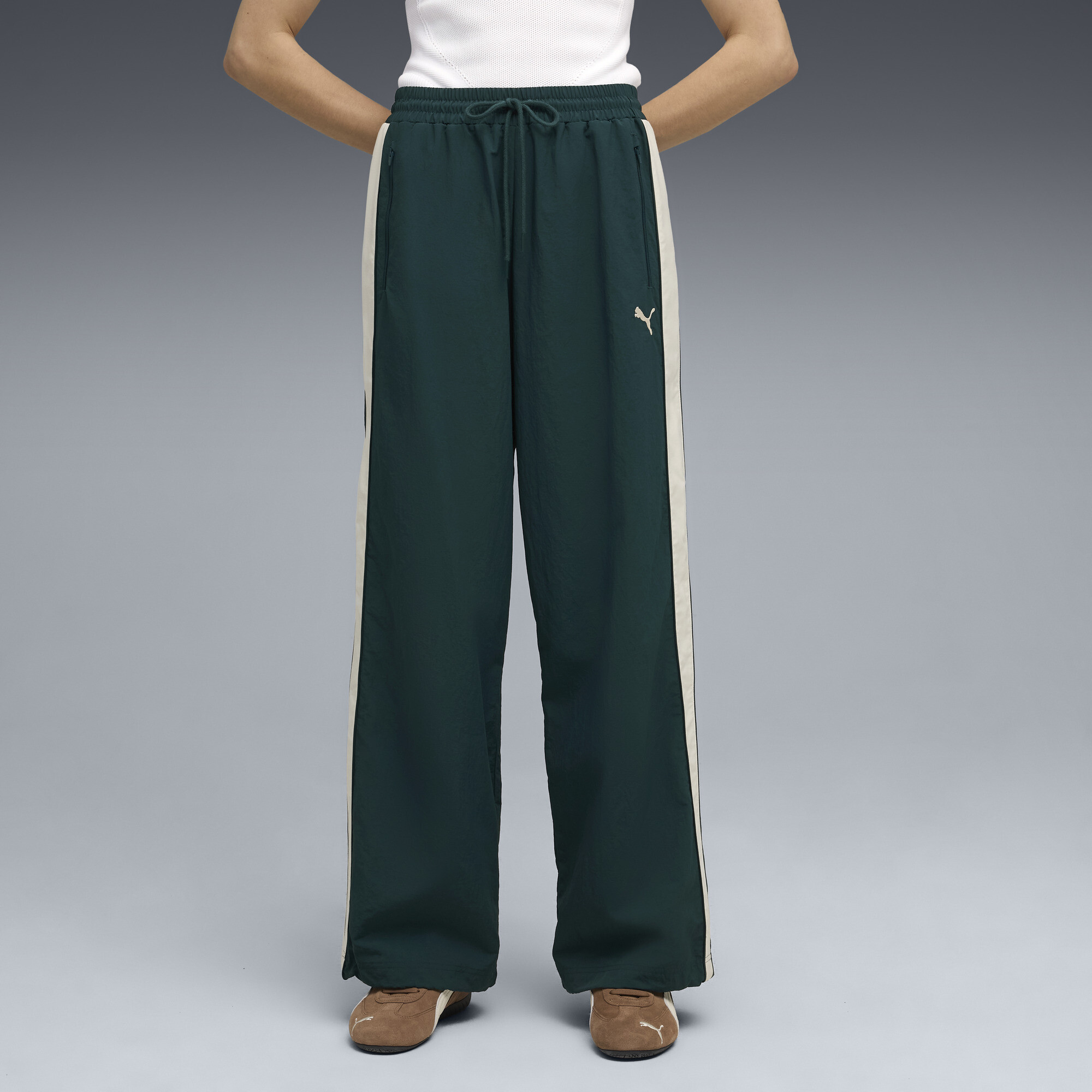 T7 Oversized Track Pants Unisex | Pants | PUMA