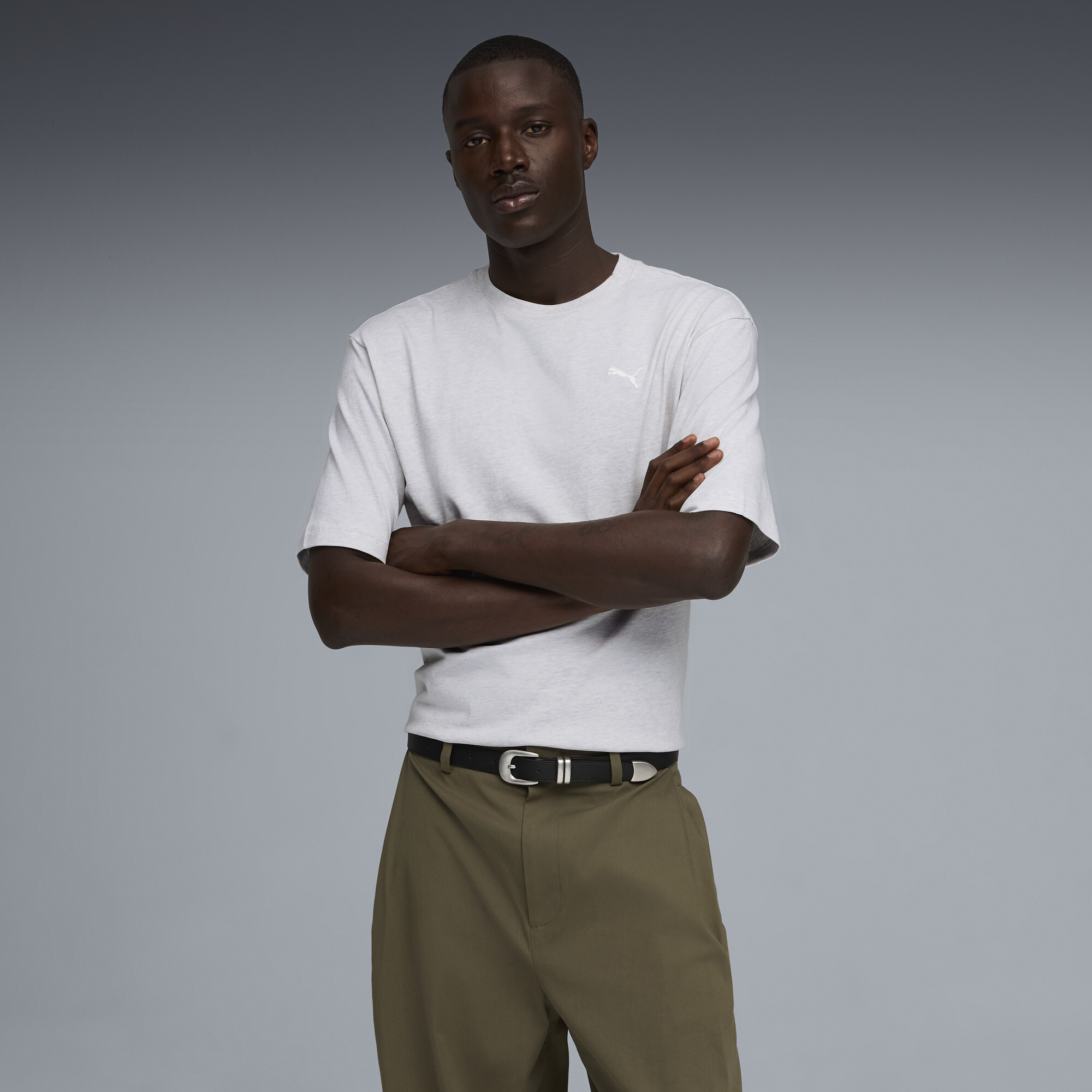 PUMA WARDROBE ESS Boxy T-shirt voor Heren, Wit, Maat XS