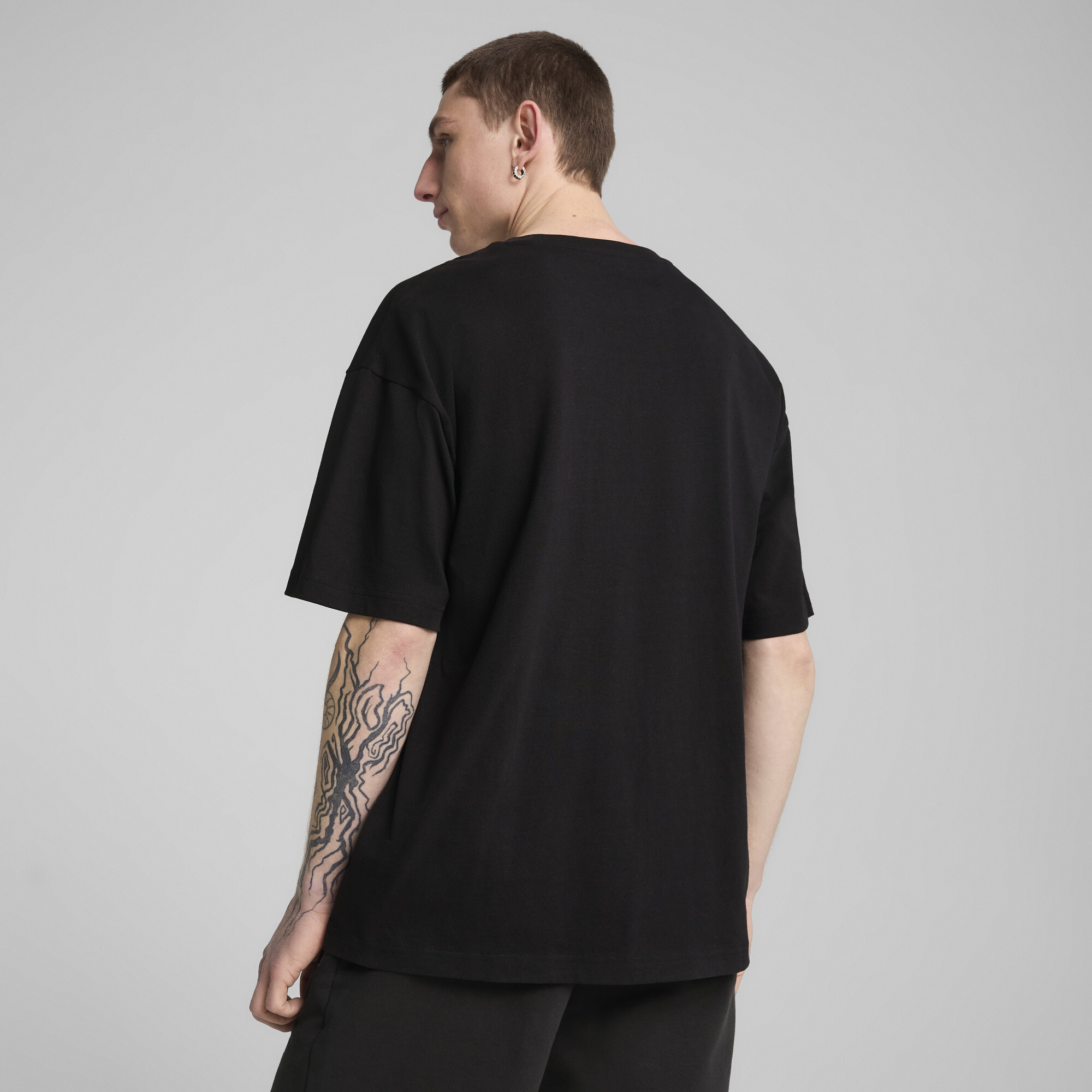 PUMA WARDROBE ESS Oversized T-shirt voor Heren, Zwart, Maat XS thumbnail 5