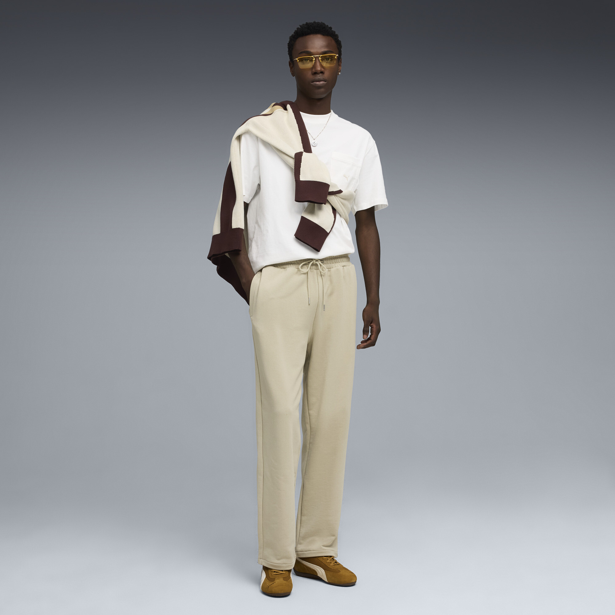 PUMA WARDROBE ESS Relaxed joggingbroek voor Heren, Beige/Grijs, Maat S thumbnail 4