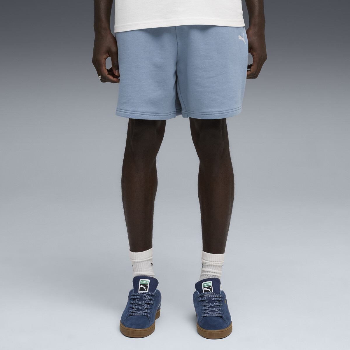 Wardrobe Essentials Relaxed Shorts 7-inch Men in Cool Blue by PUMA, XS