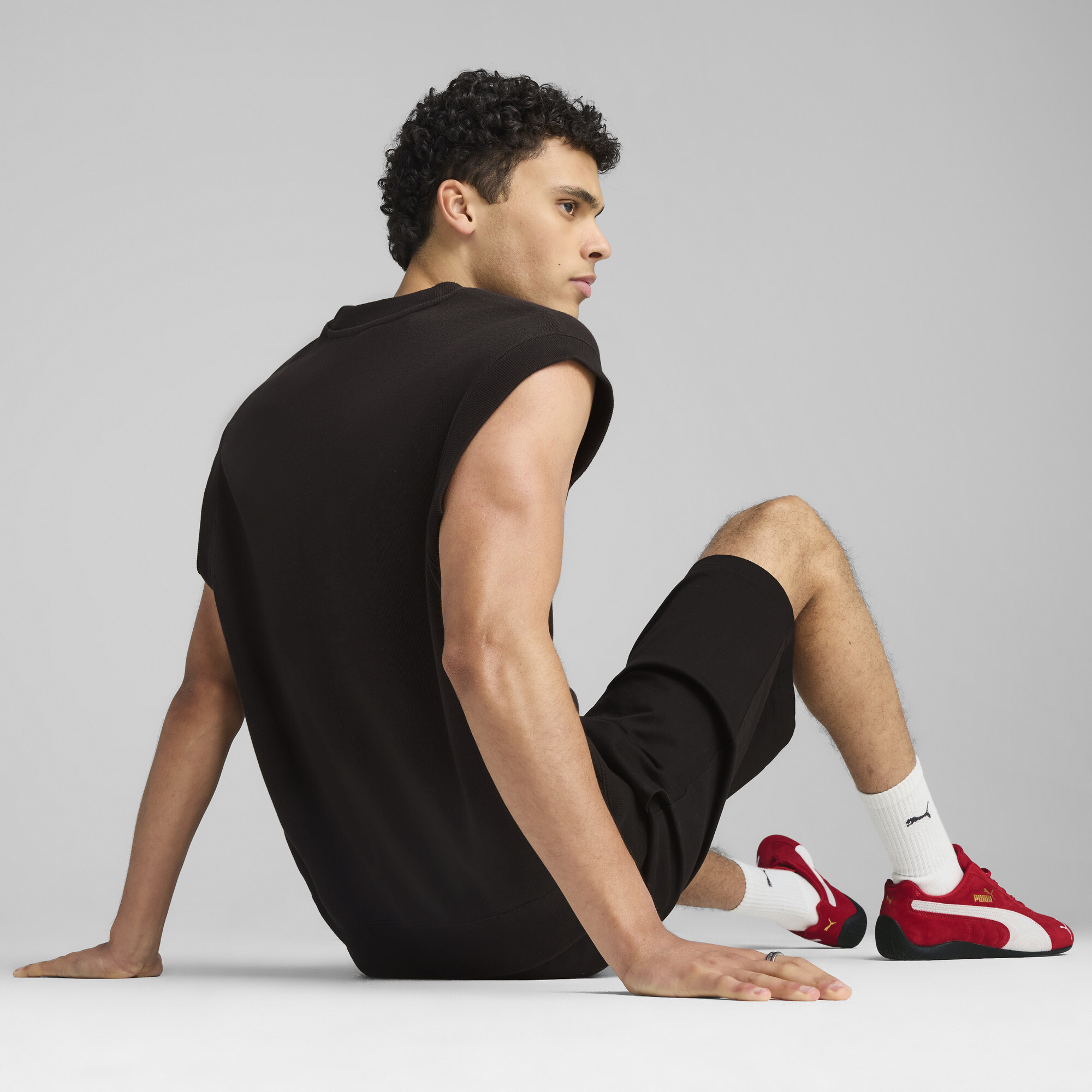 PUMA Wardrobe Essentials Men's Relaxed Vest - Picture 13 of 14