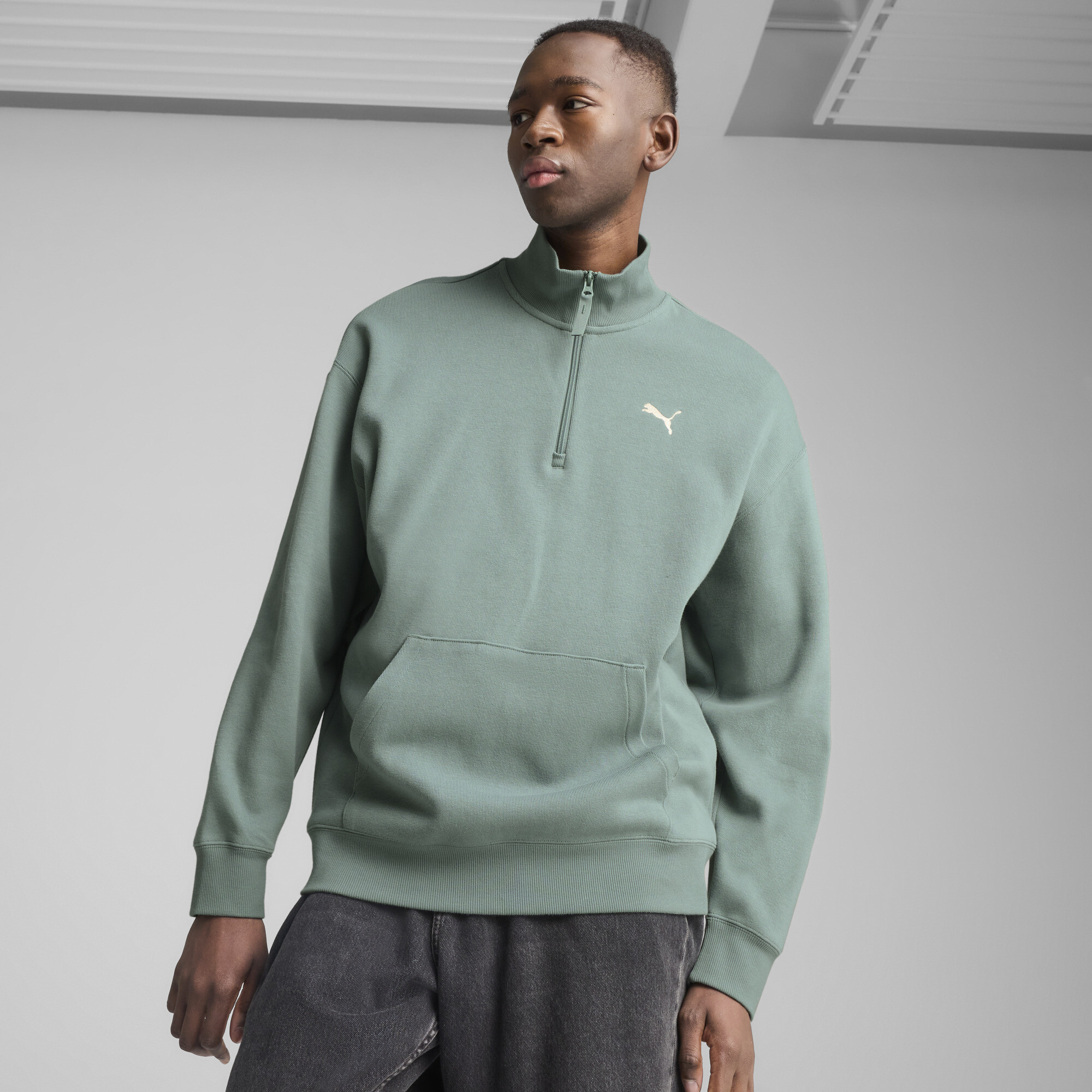 Puma Wardrobe Essentials Men's Relaxed Half-zip Crew In Green | ModeSens