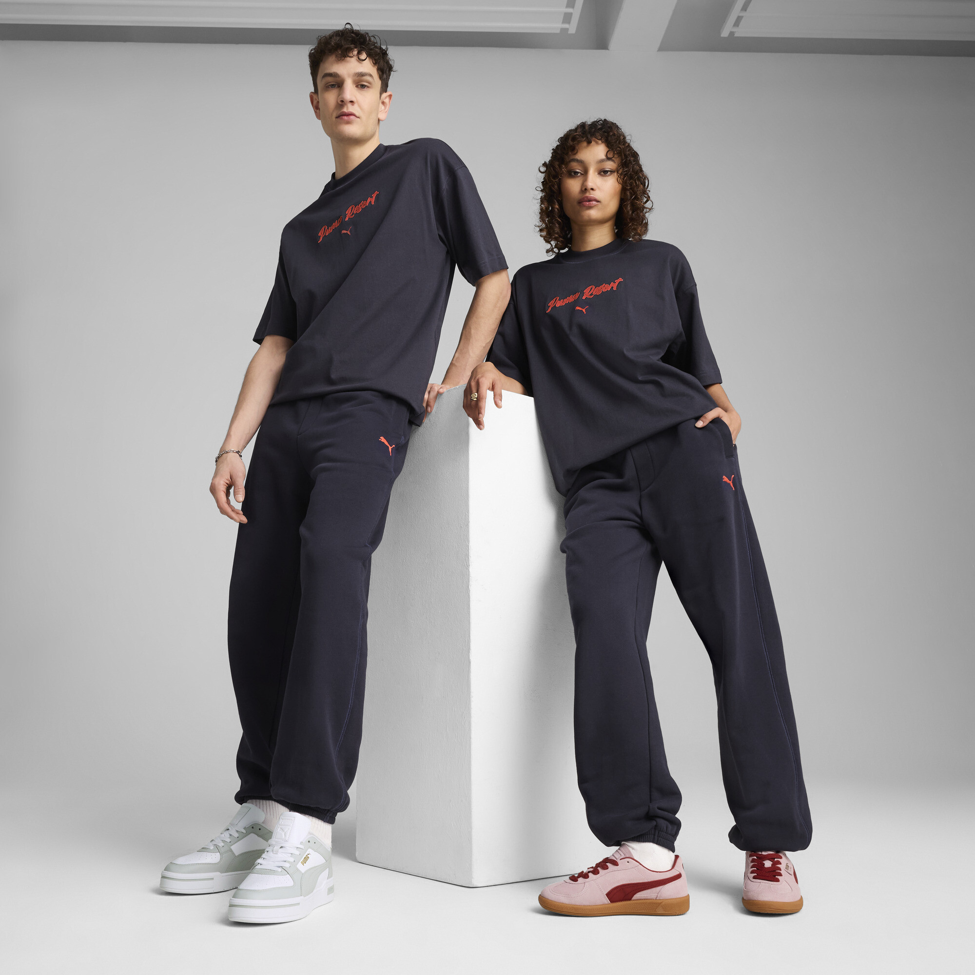 Puma Premium Essentials Relaxed Graphic Sweatpants Unisex In Blue