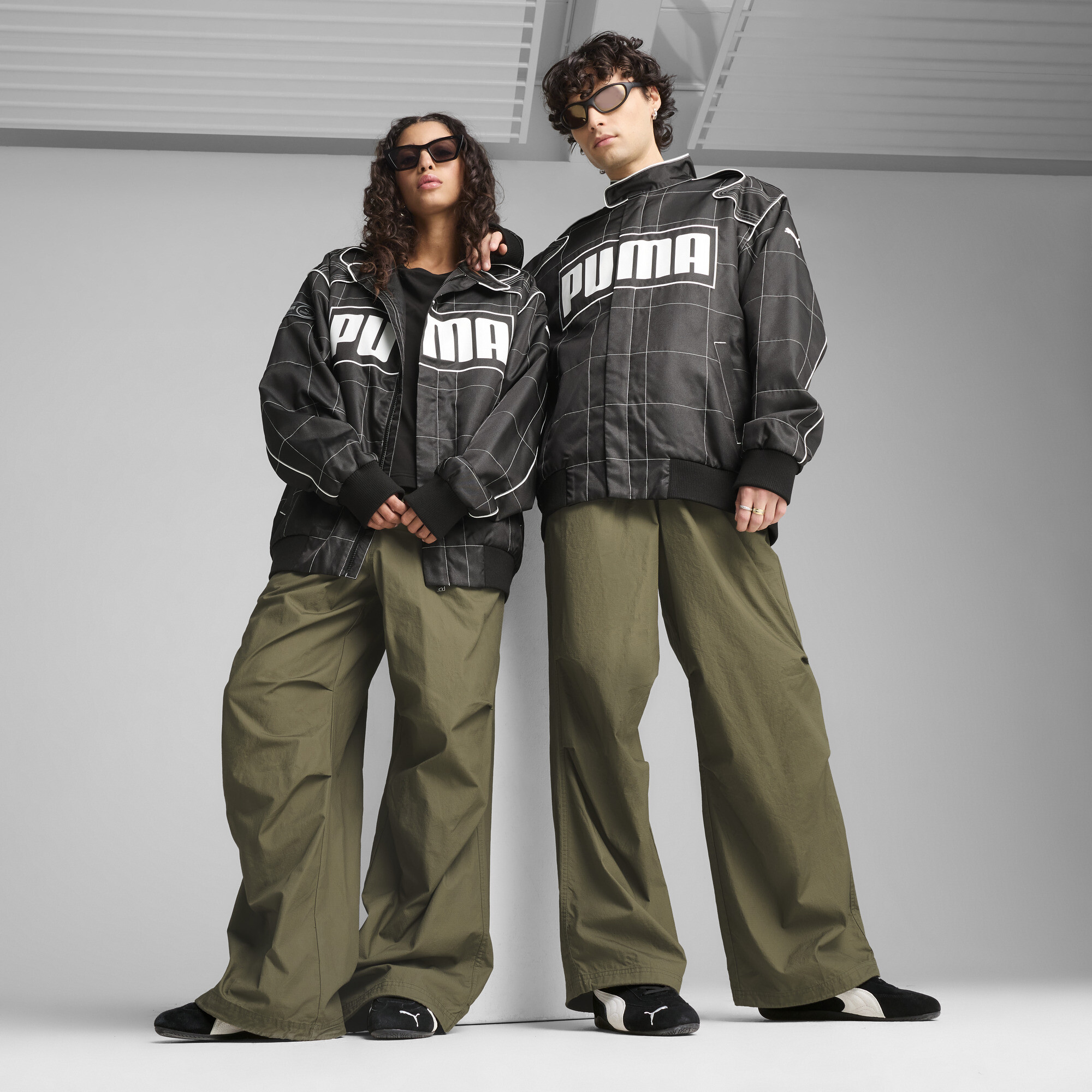 Штани FUTURE.PUMA.ARCHIVE Oversized Pants Unisex | Колір: Зелений