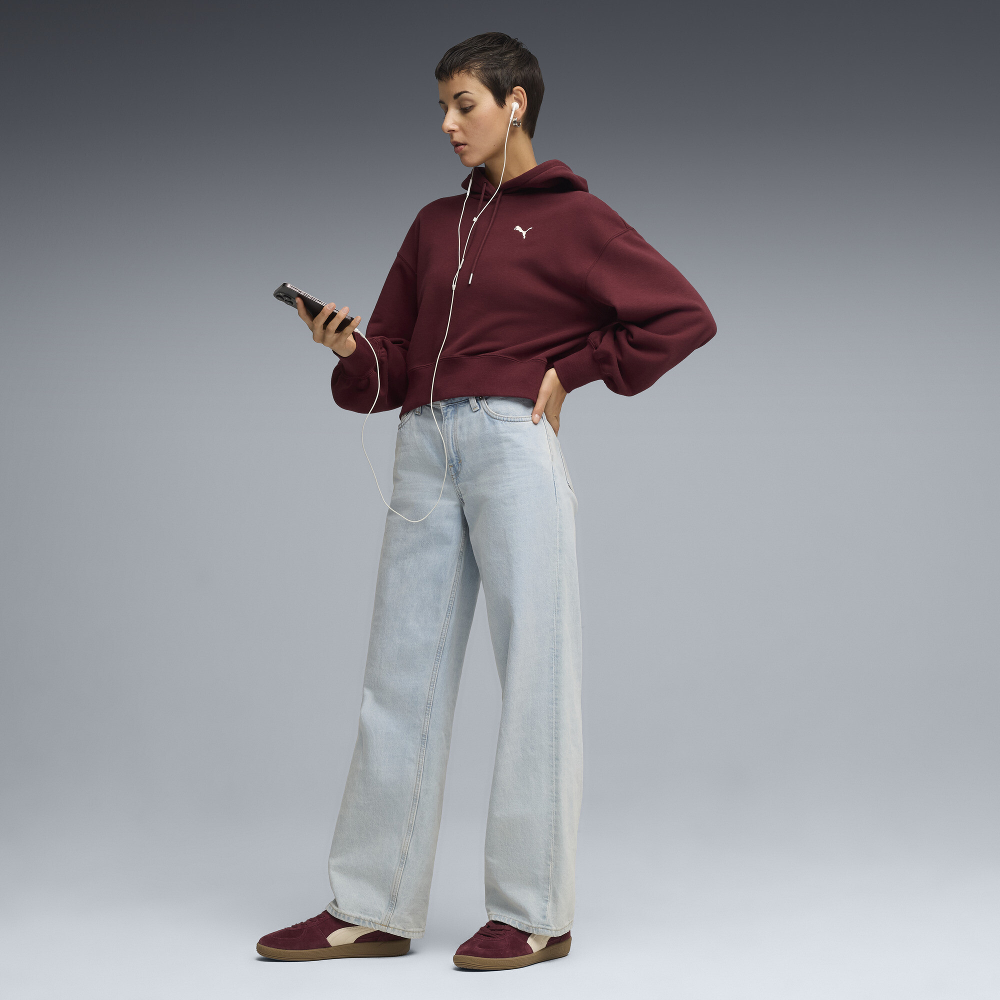 PUMA WARDROBE ESS relaxed cropped hoodie voor Dames, Maat L thumbnail 4