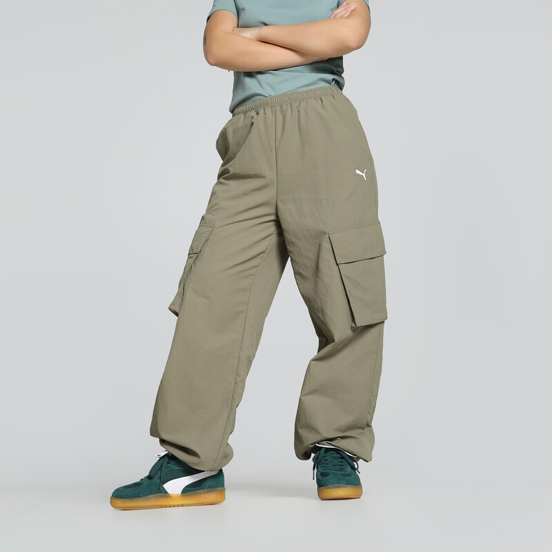 

Women's PUMA WARDROBE Essentials Relaxed Fit Woven Cargo Pants