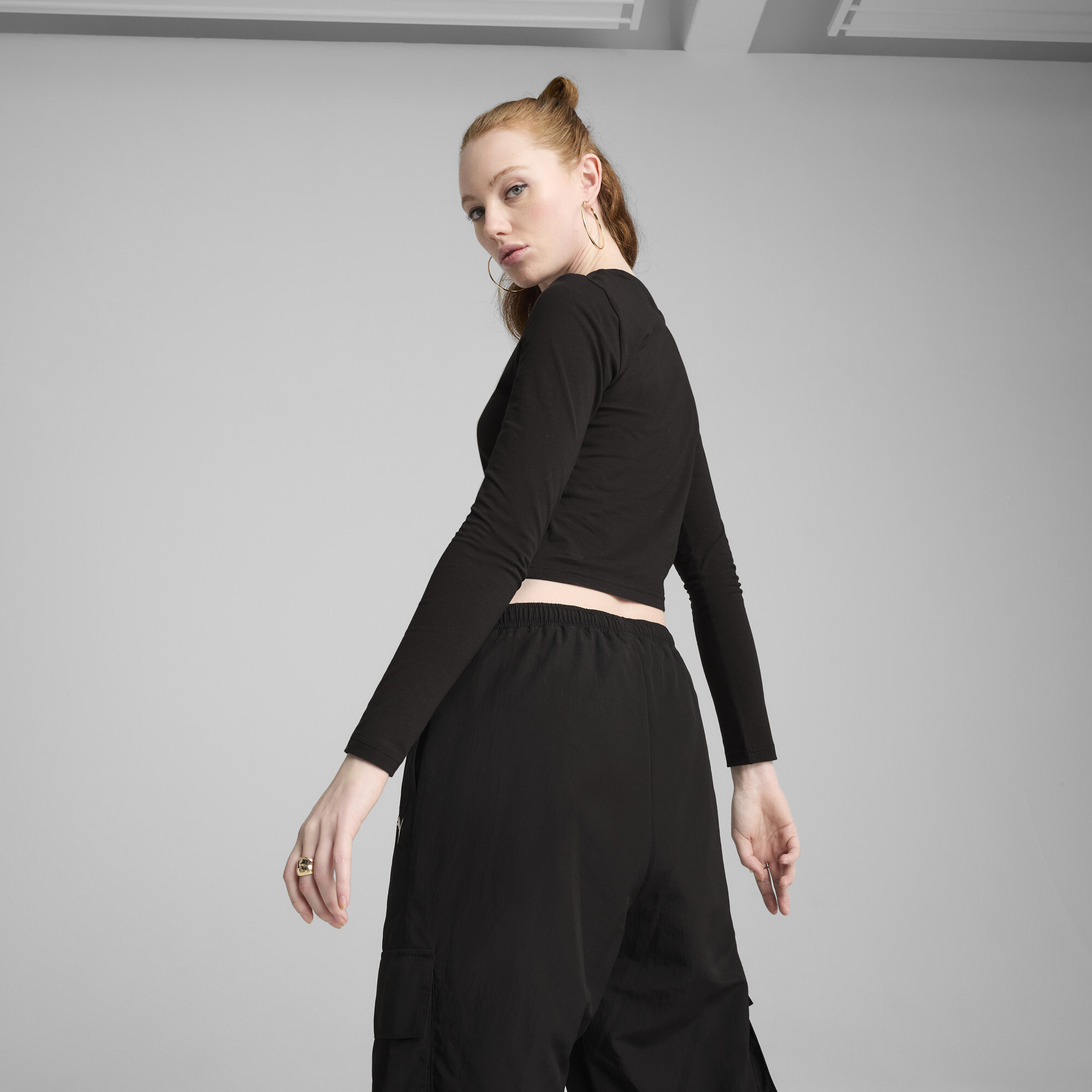 PUMA WARDROBE ESS Baby-T-shirt met lange mouwen voor Dames, Zwart, Maat M thumbnail 5