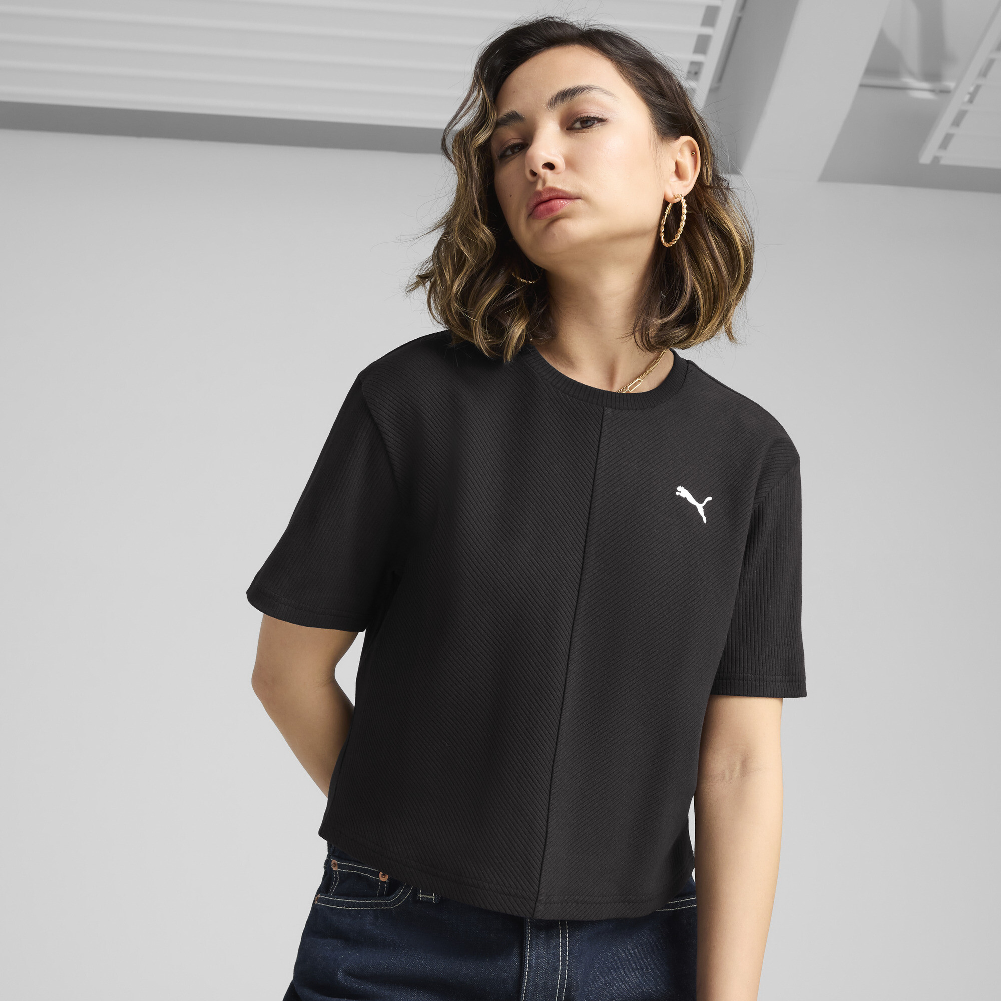 Puma WARDROBE ESS Geripptes Relaxed Fit T-Shirt Damen | Mit Plain | Black | Größe: L