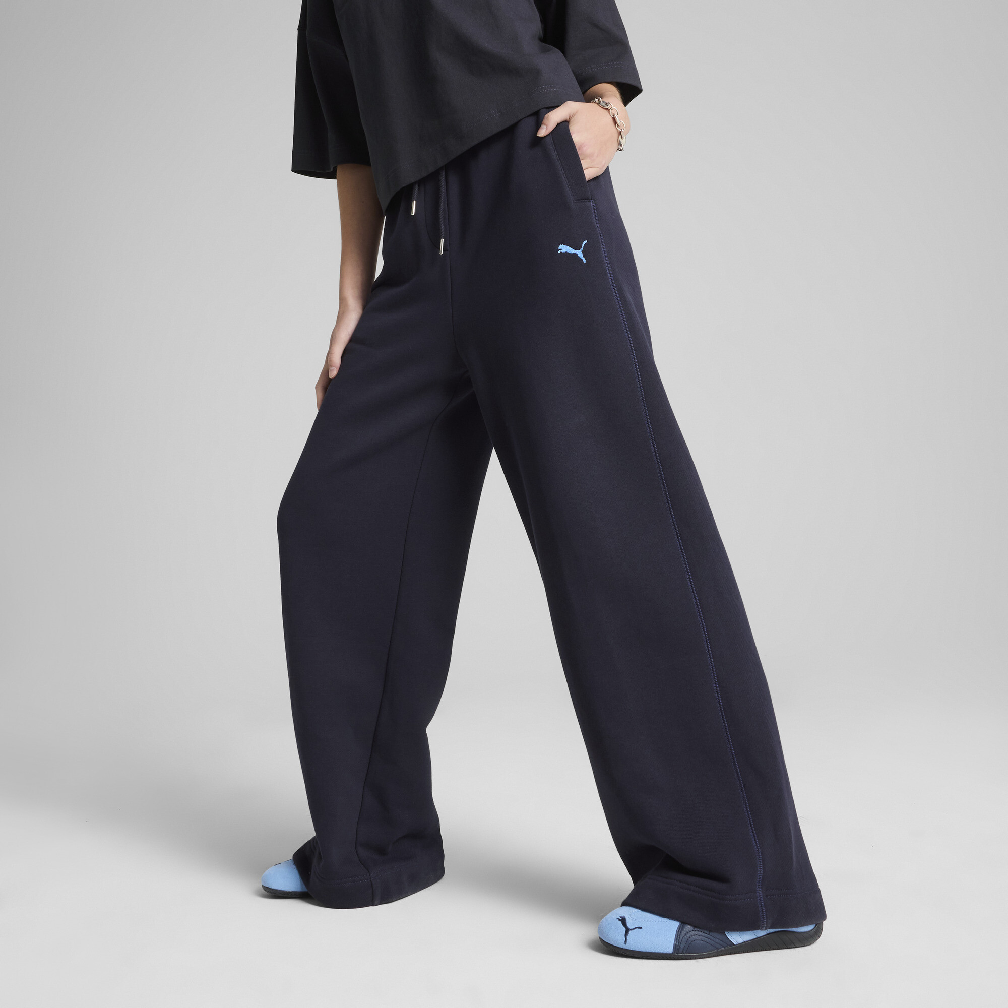 Puma CLASSICS Relaxed Fit Jogginghose Damen | Mit Plain | New Navy | Größe: L