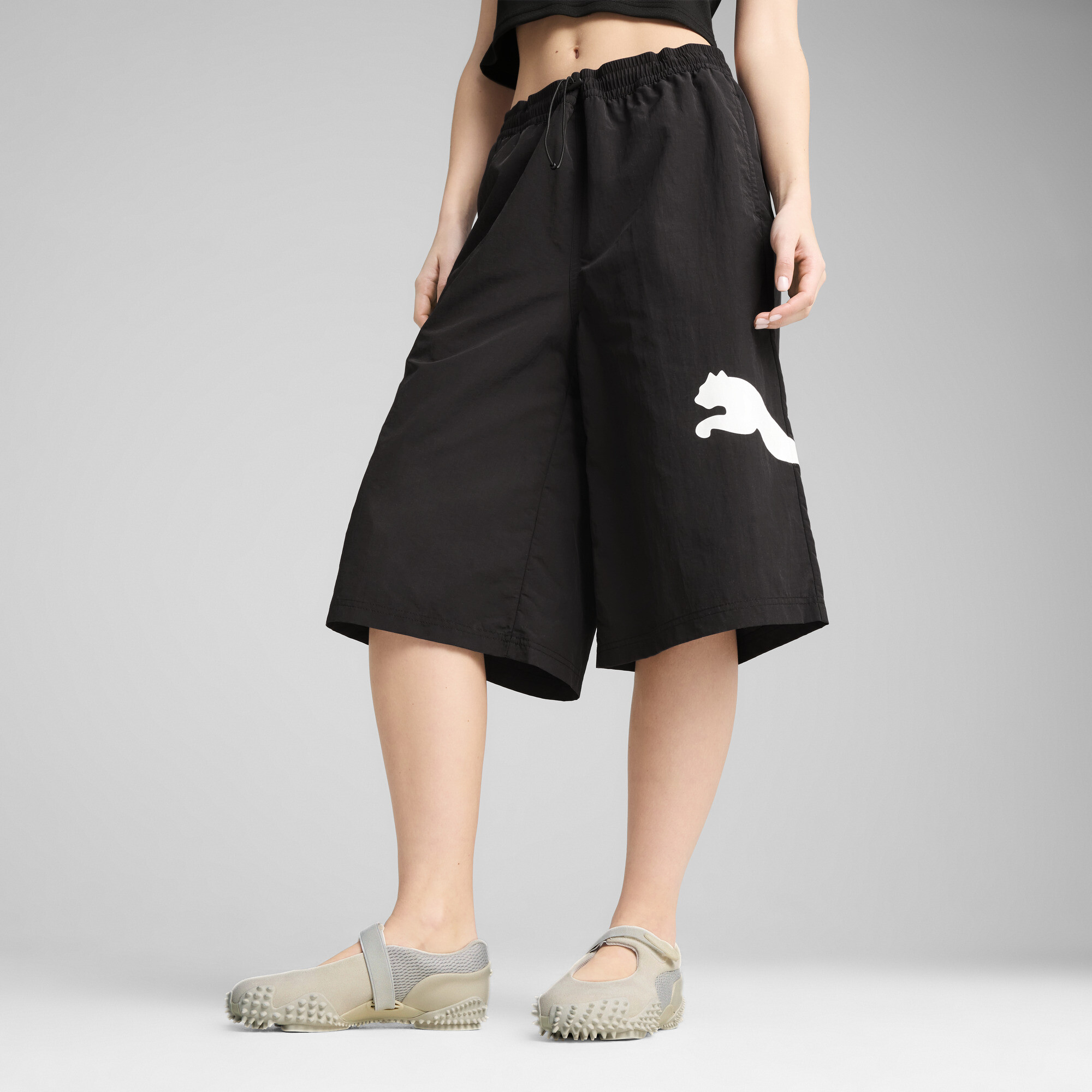 FUTURE.Puma.ARCHIVE Relaxed Fit 14'‘ Shorts Damen | Mit Plain | Black | Größe: M