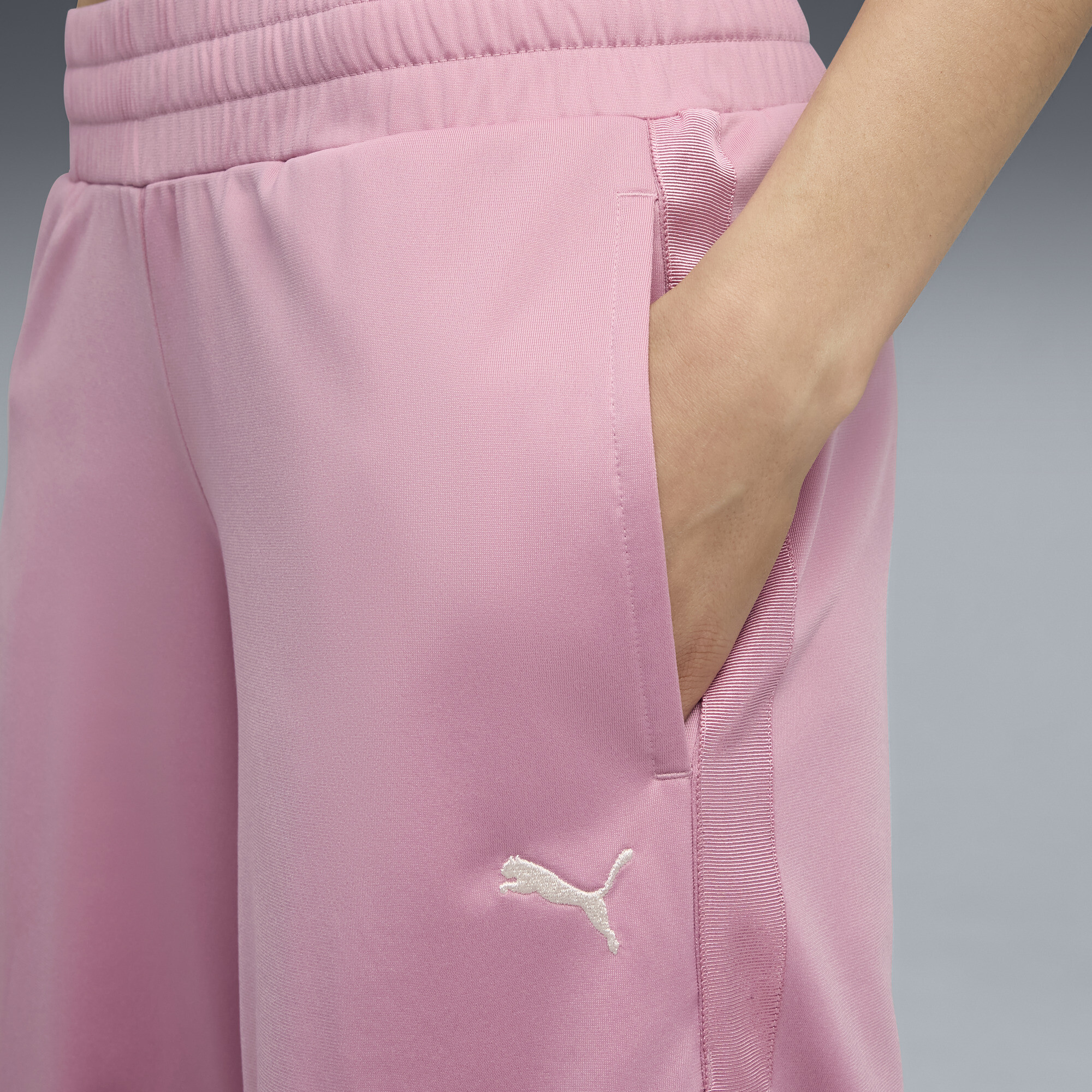 PUMA WARDROBE Essentials Popperbroek laag model voor Dames, Roze, Maat XS thumbnail 4