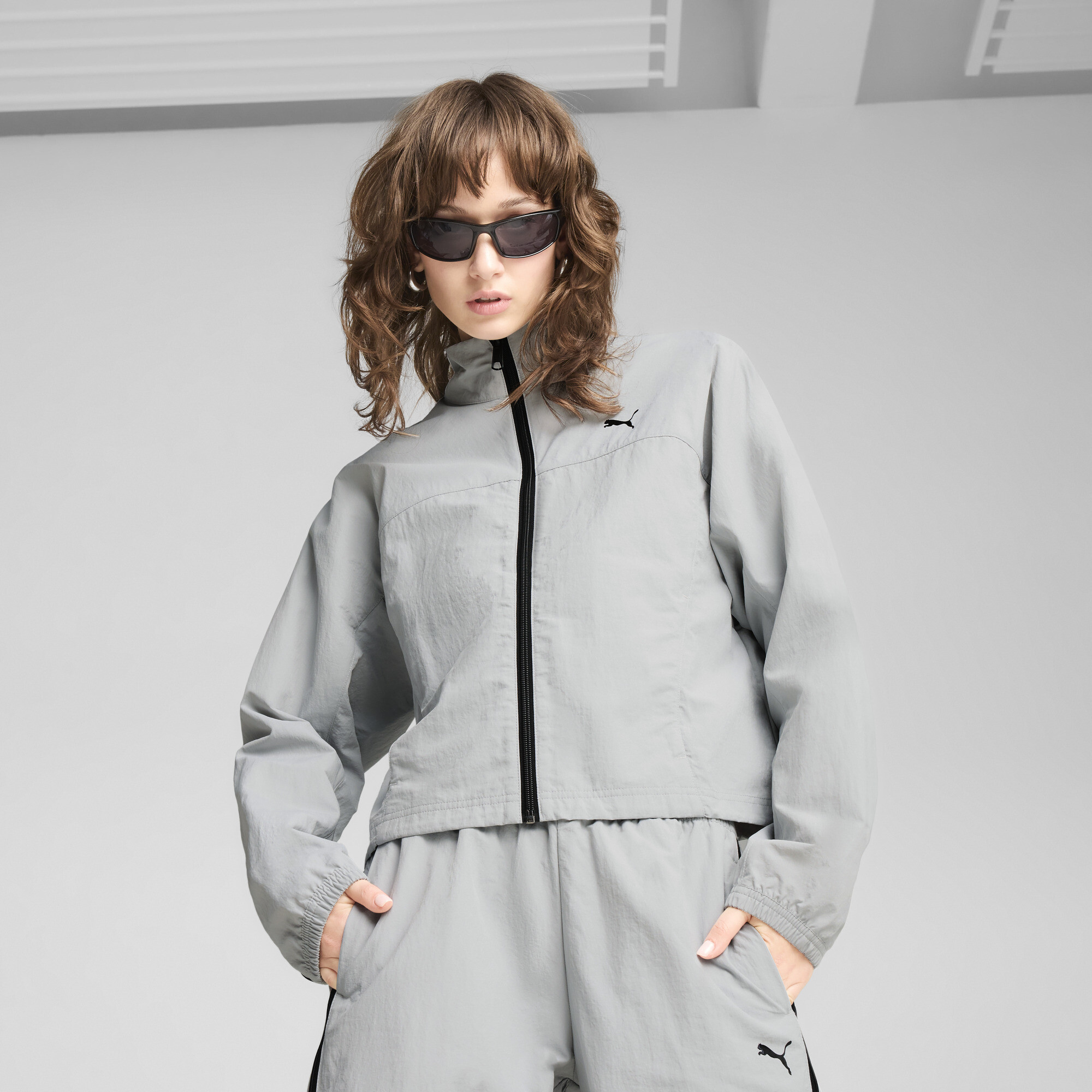 PUMA Dare To Women's Oversized Full-Zip Woven Jacket - Picture 17 of 21