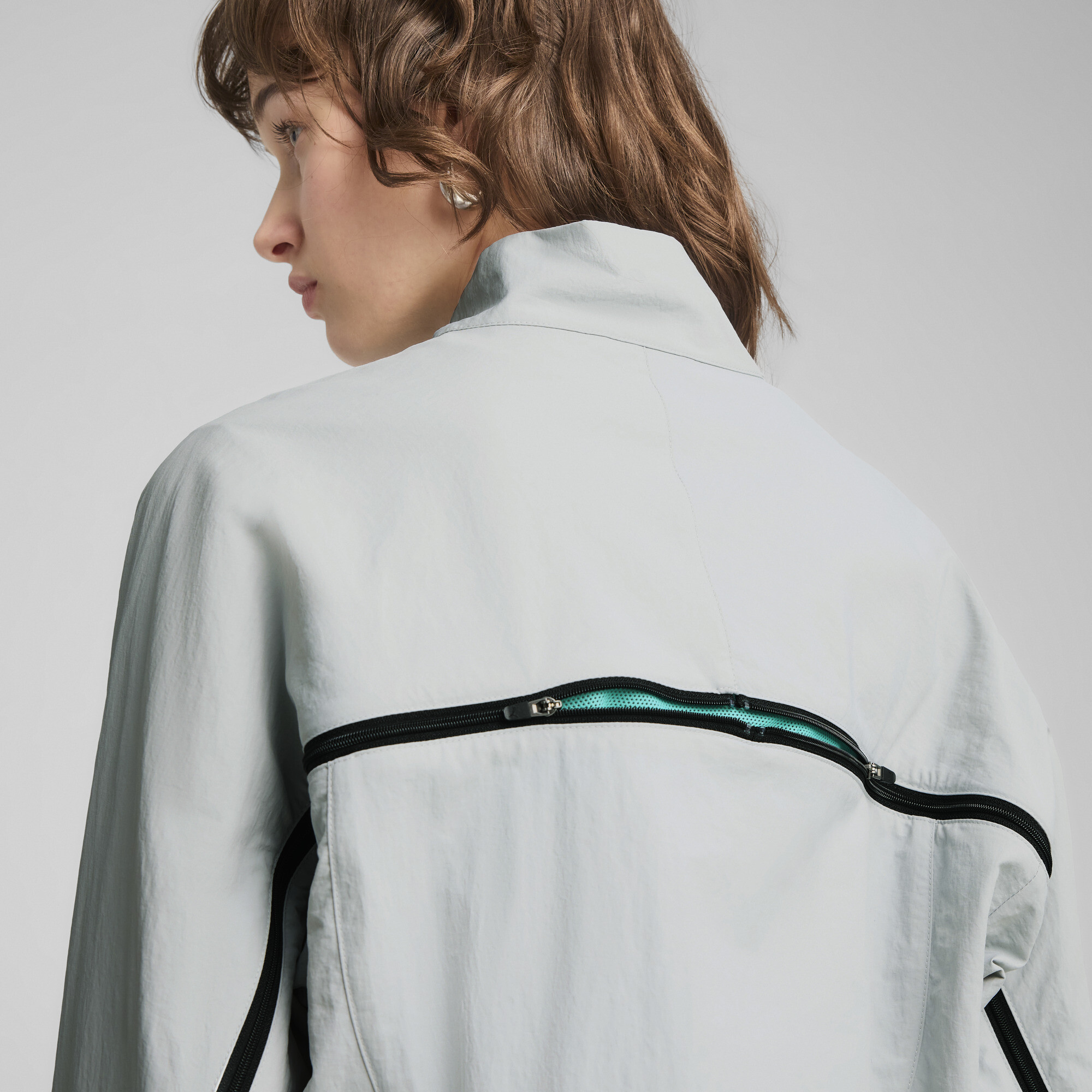 PUMA Dare To Women's Oversized Full-Zip Woven Jacket - Picture 19 of 21