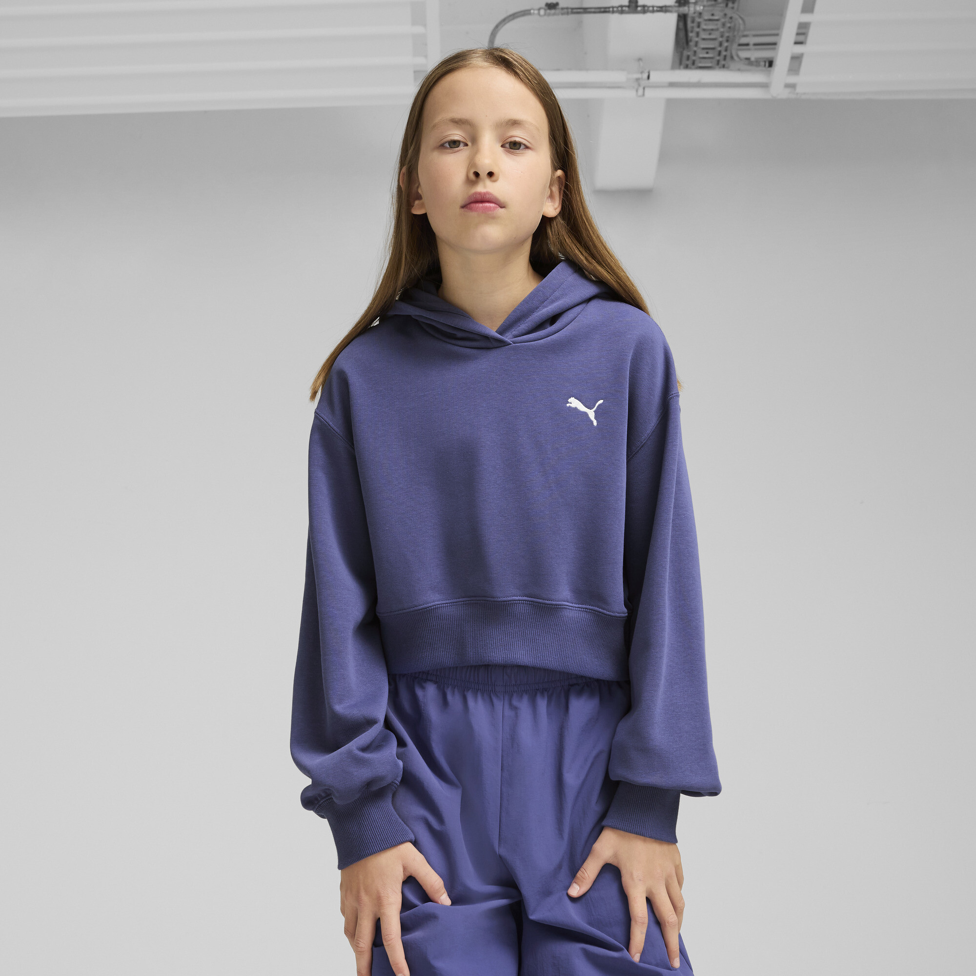 PUMA Wardrobe Essentials Big Kids' Short Length Hoodie - Picture 8 of 15