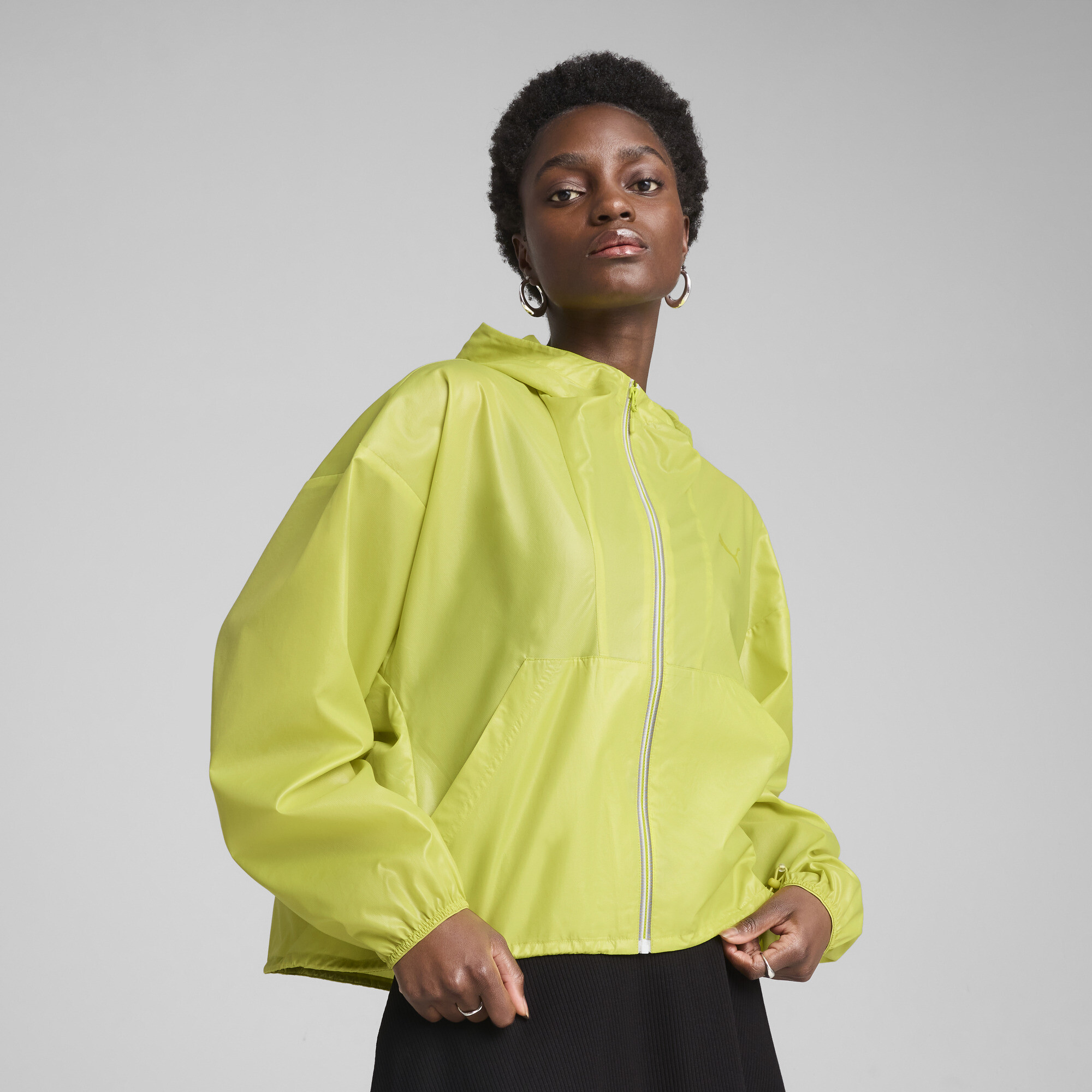 Puma Wardrobe Essentials Women's Oversized Wind Jacket In Green