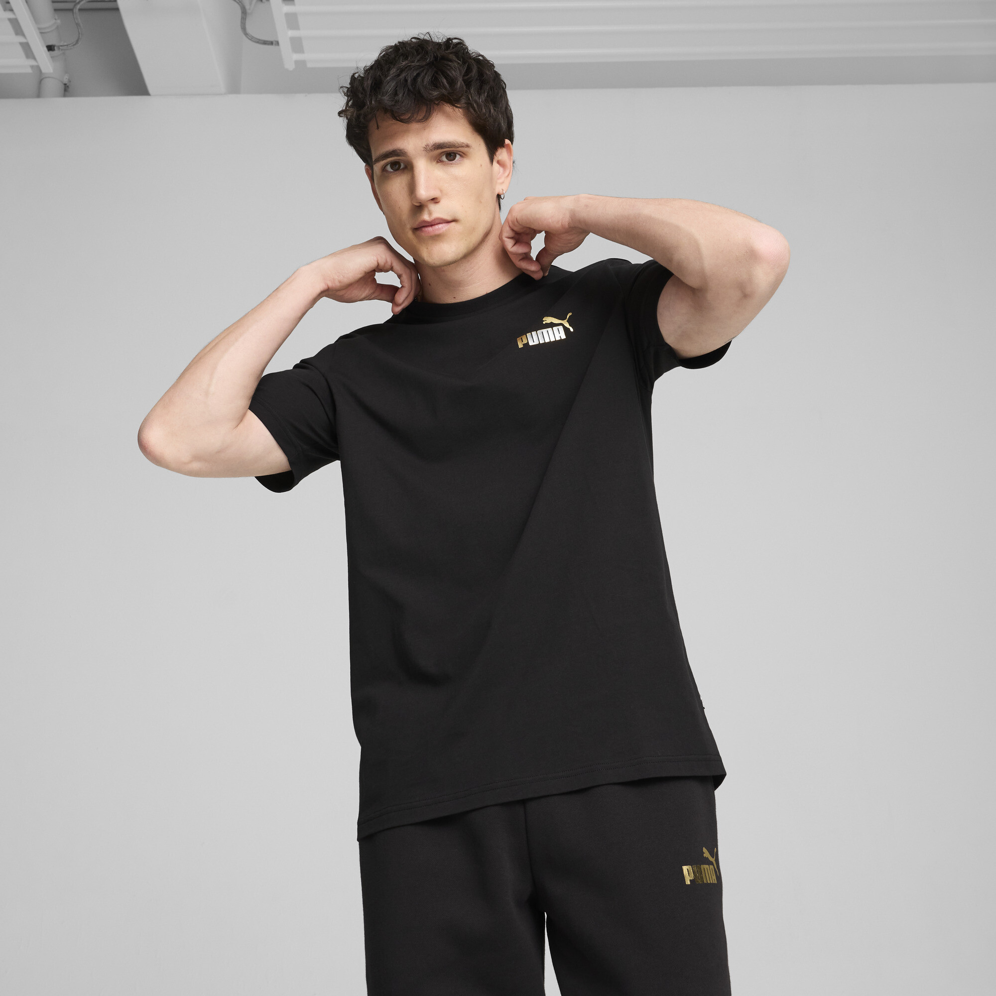 Men's Puma ESS TAPE MINIMAL GOLD T-Shirt, Black, Size L, Clothing