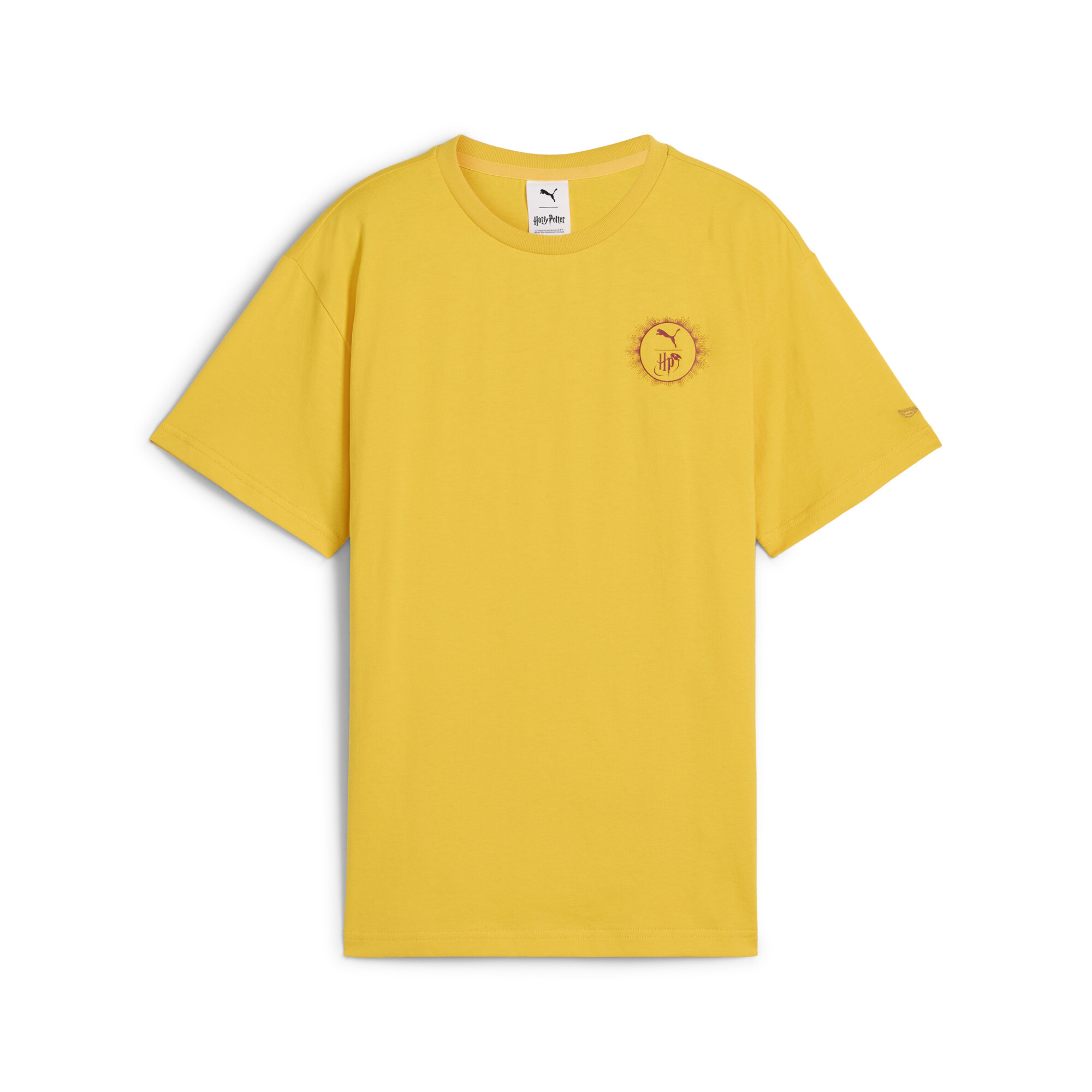 商品情報PUMA x ハリー・ポッターコレクションより、グラフィック半袖Tシャツが登場。作中に登場する競技"クィディッチ"にインスパイアされたグラフィック、作品のデザイン要素をふん