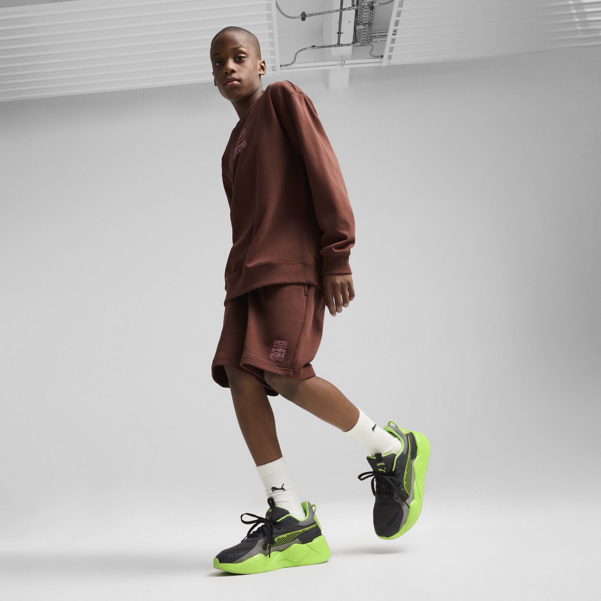 PUMA x TMNT Big Kids' Relaxed Shorts - Picture 9 of 10