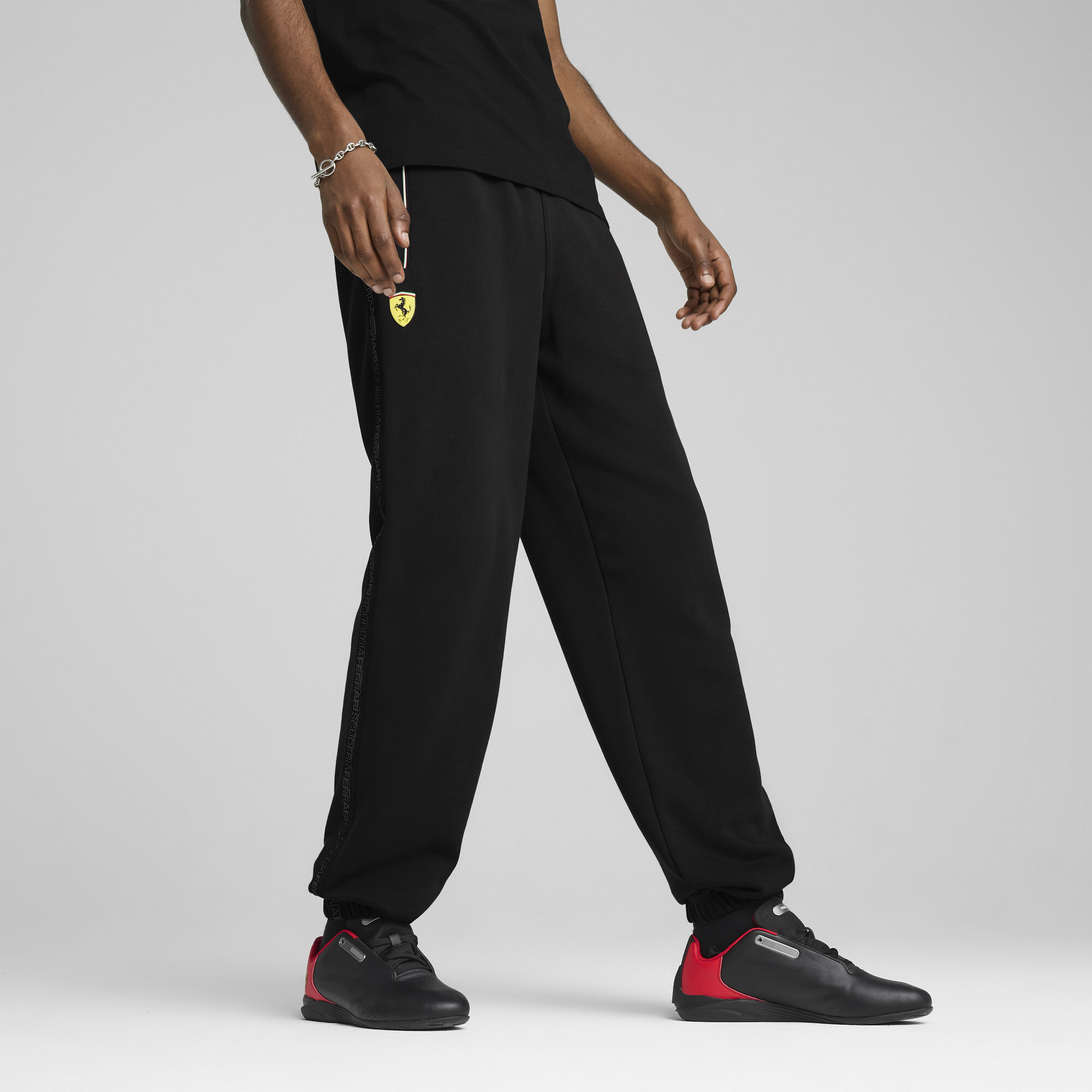 Puma Scuderia Ferrari HP Race Jogginghose für Herren | Mit Plain | Black | Größe: XXL