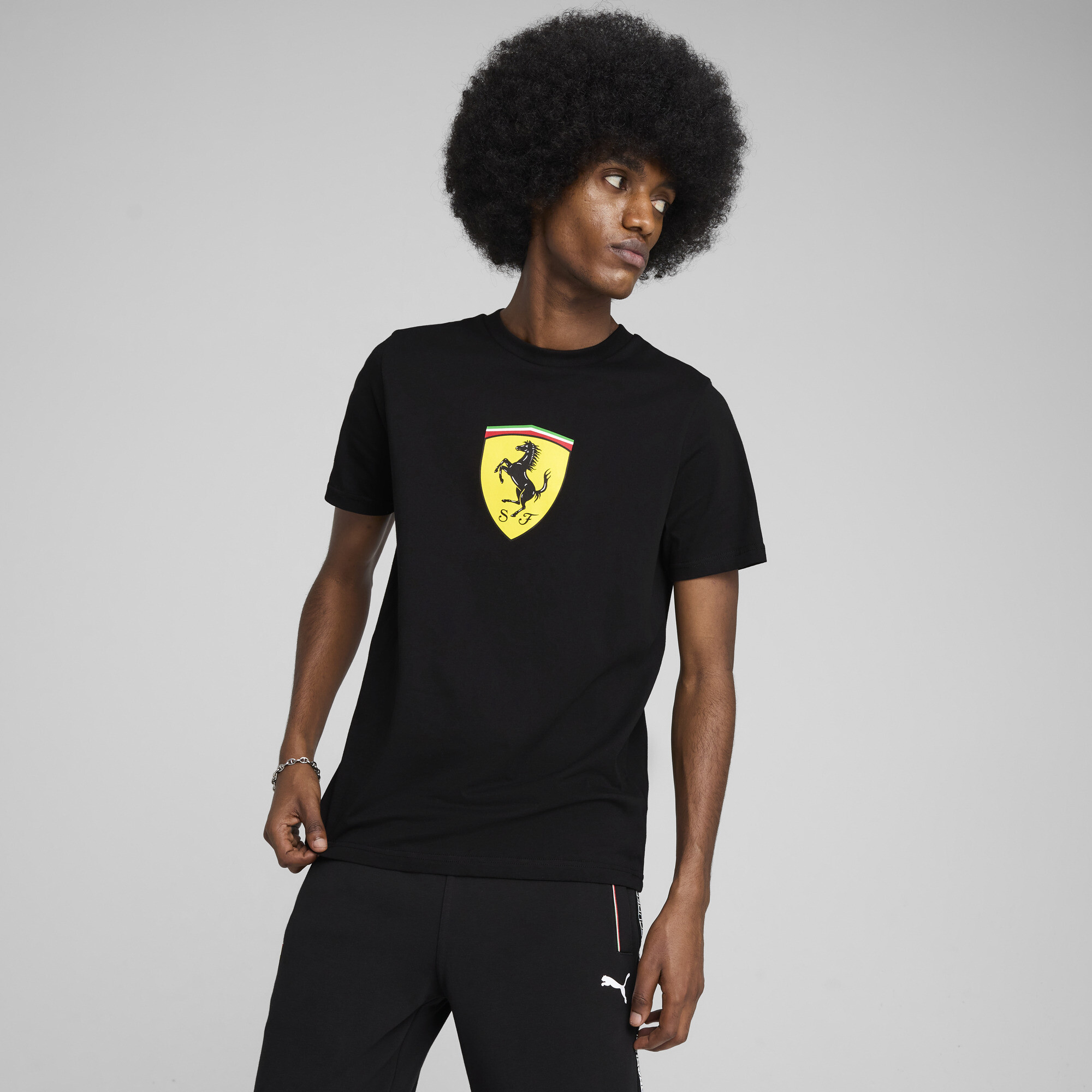 Puma Scuderia Ferrari HP Race Coloured Big Shield T-Shirt Herren | Mit Logo Print | Black | Größe: L