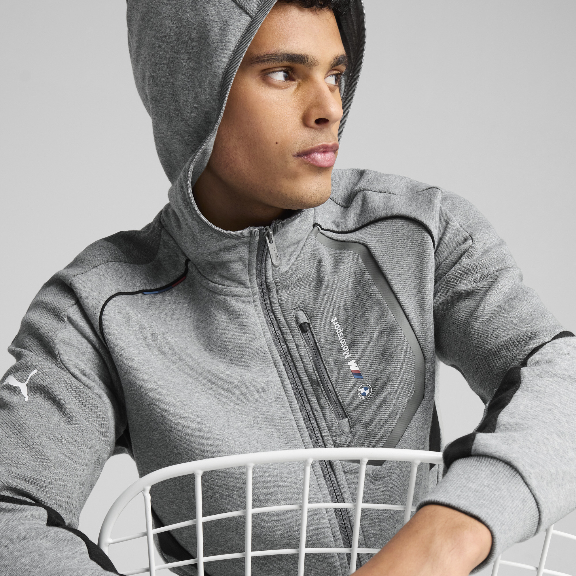 PUMA BMW M Motorsport Men's Hooded Jacket - Picture 19 of 21