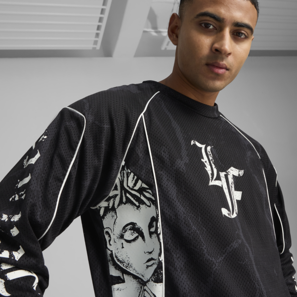 Playera PUMA HOOPS x LAFRANCÉ Written in Chrome para hombre, PUMA Black-Flat Medium Gray AOP, large-MEX