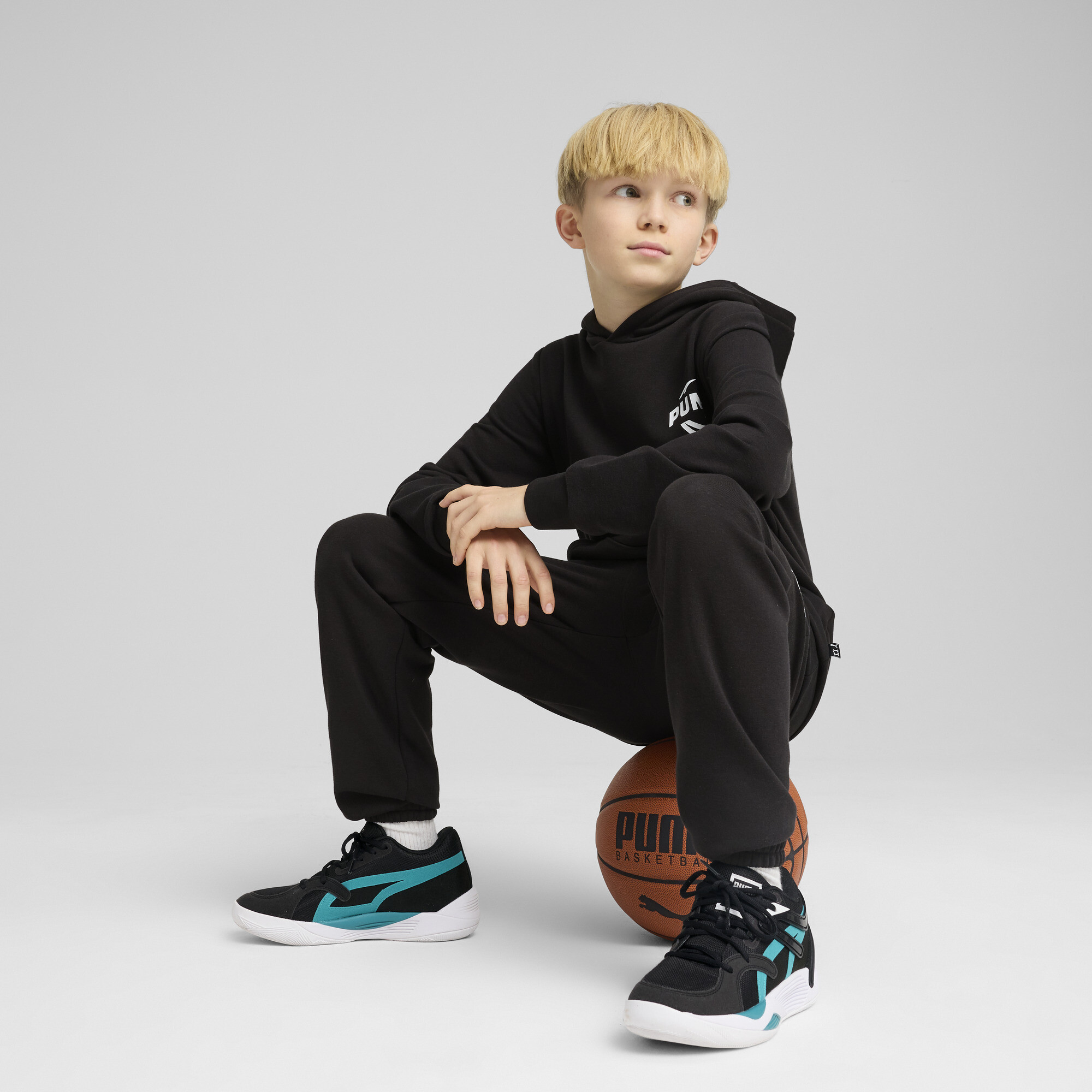 PUMA Posterize Basketball Big Kids' Hoodie - Picture 9 of 10