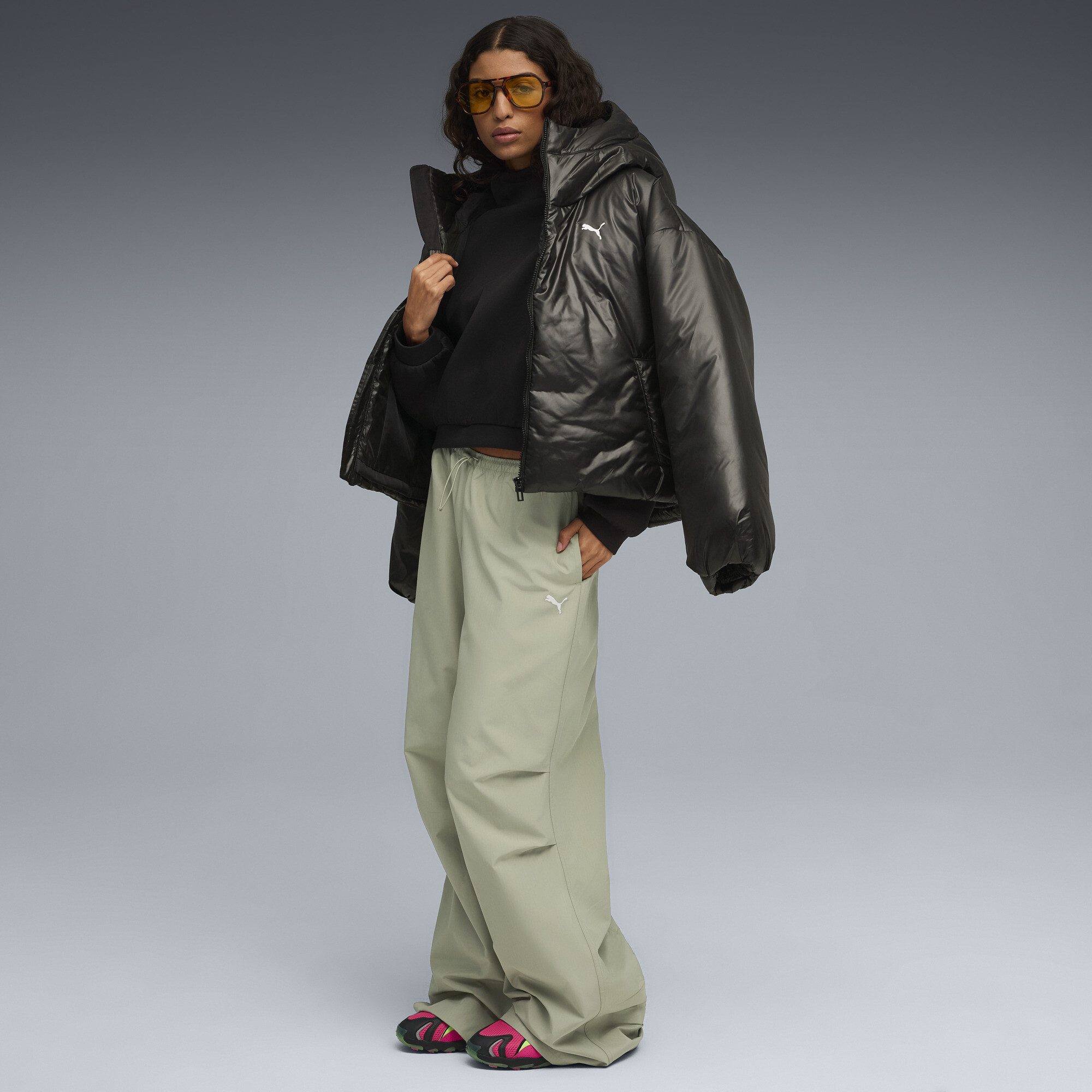 PUMA Wardrobe Essentials oversized hoodie voor Dames, Zwart, Maat XL thumbnail 4