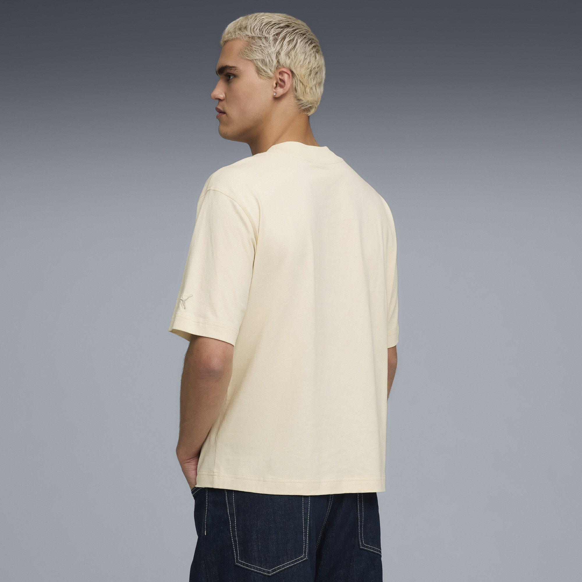 PUMA Premium Essentials boxy uniseks T-shirt met grafische print, Maat L thumbnail 5