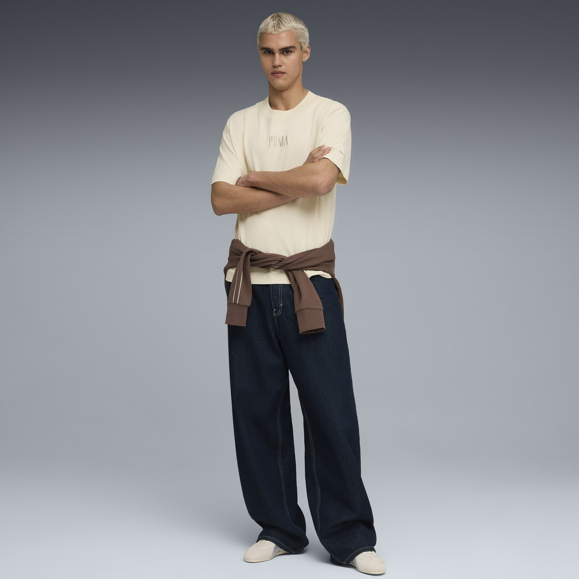 PUMA Premium Essentials boxy uniseks T-shirt met grafische print, Maat L thumbnail 4