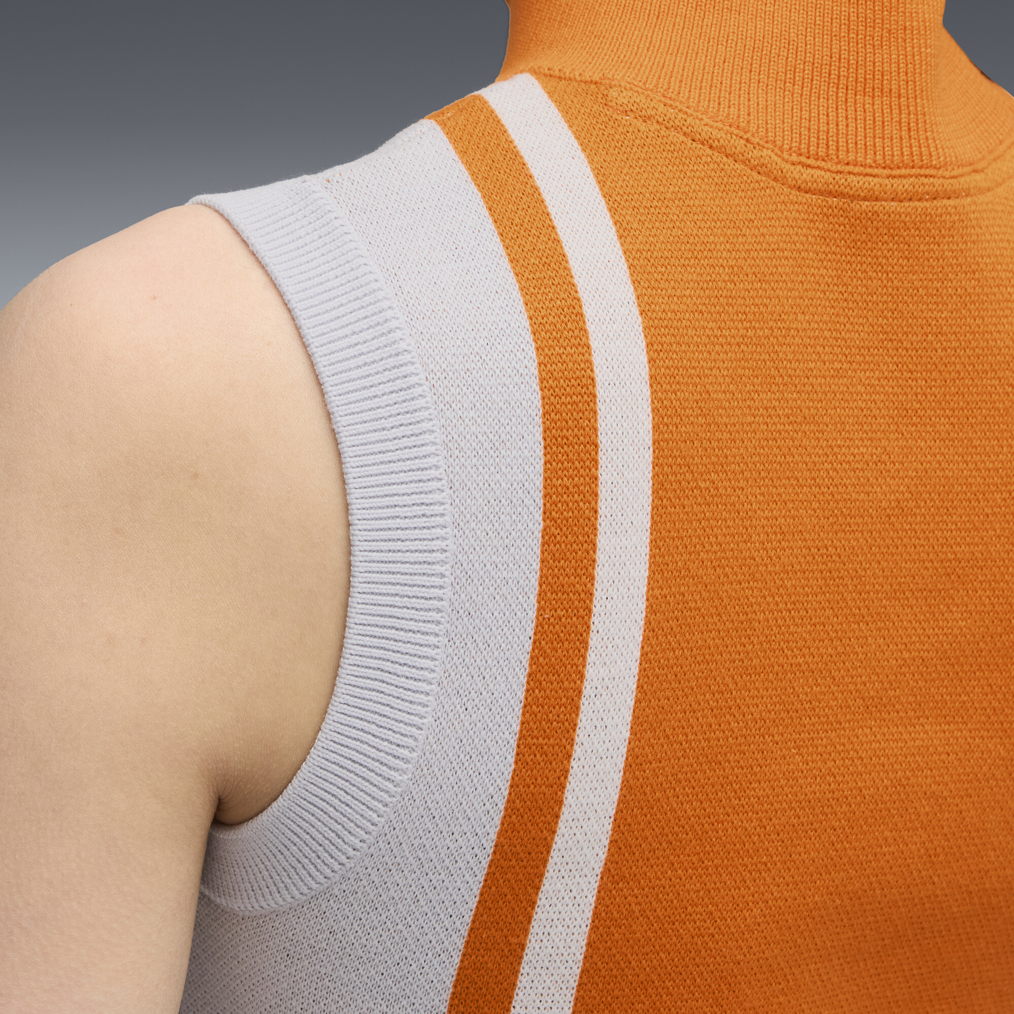 FUTURE.PUMA.ARCHIVE gebreide tanktop met halve rits voor Dames, Oranje/Zilver, Maat M thumbnail 4