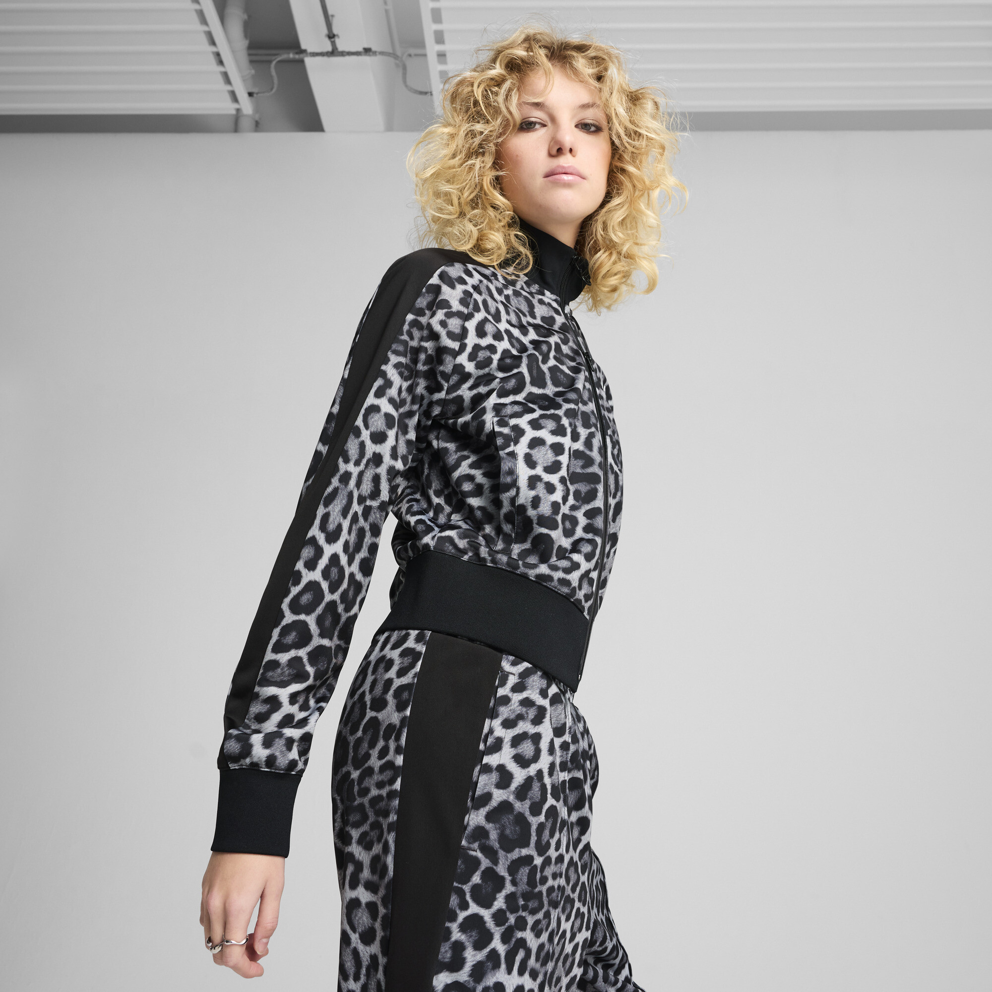 Puma T7 Leo Luxe Women's All-over Print Short Track Jacket In Black