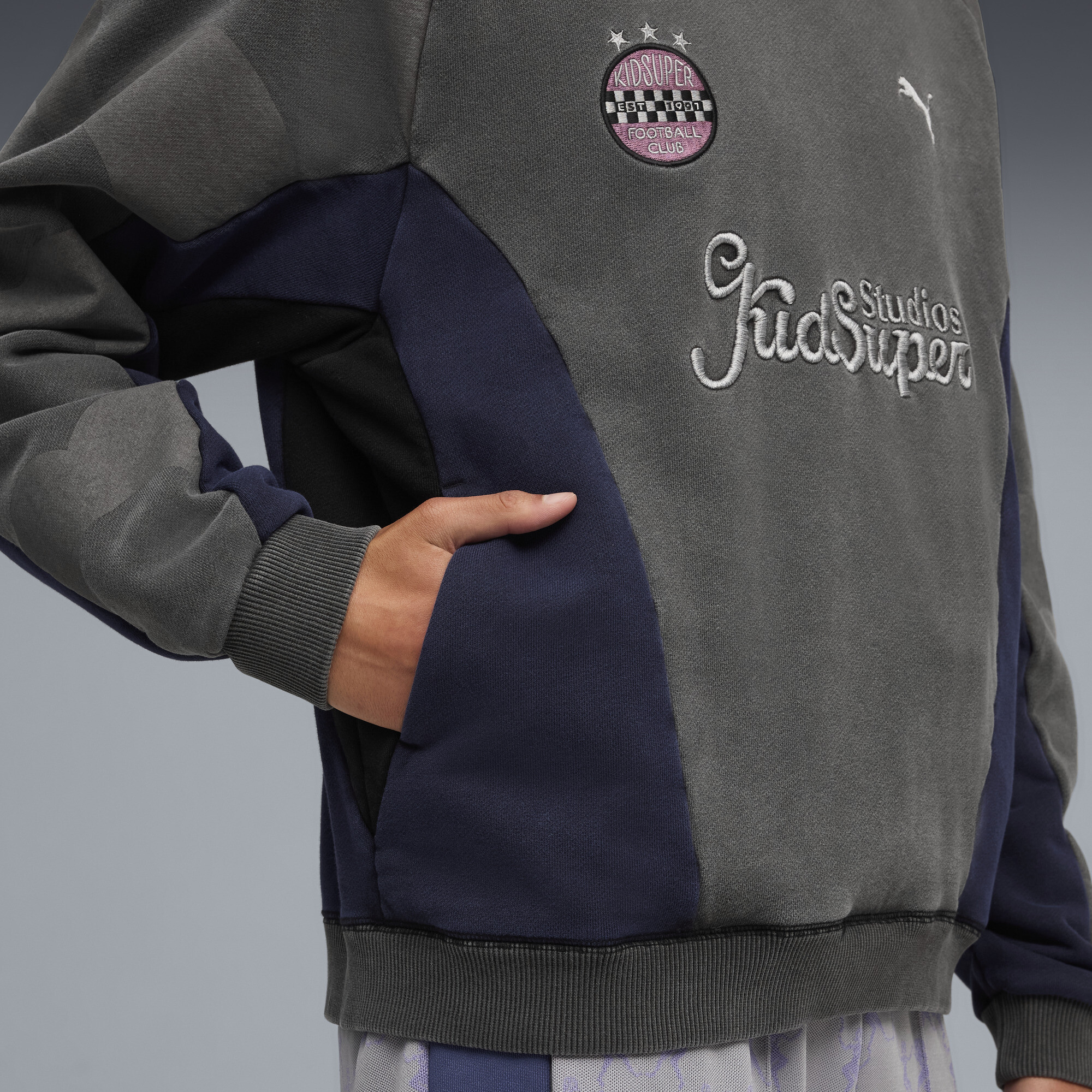 PUMA x KIDSUPER sweater met ronde hals voor Heren, Zwart, Maat XL thumbnail 5