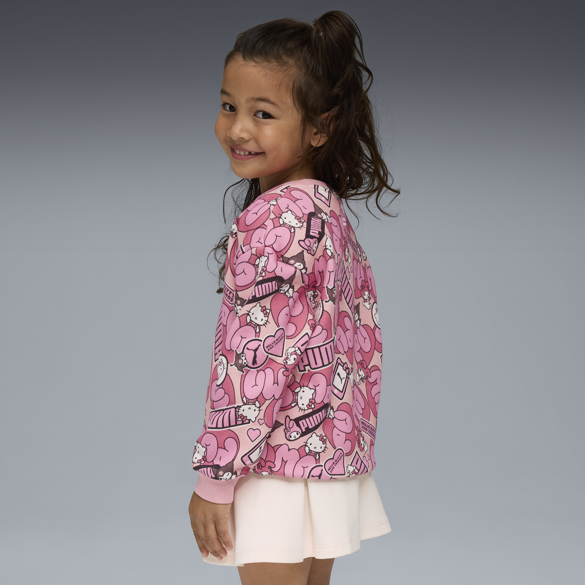 PUMA x HELLO KITTY AND FRIENDS top met ronde hals en all-over-print voor Dames, Roze, Maat 2-3Y thumbnail 3