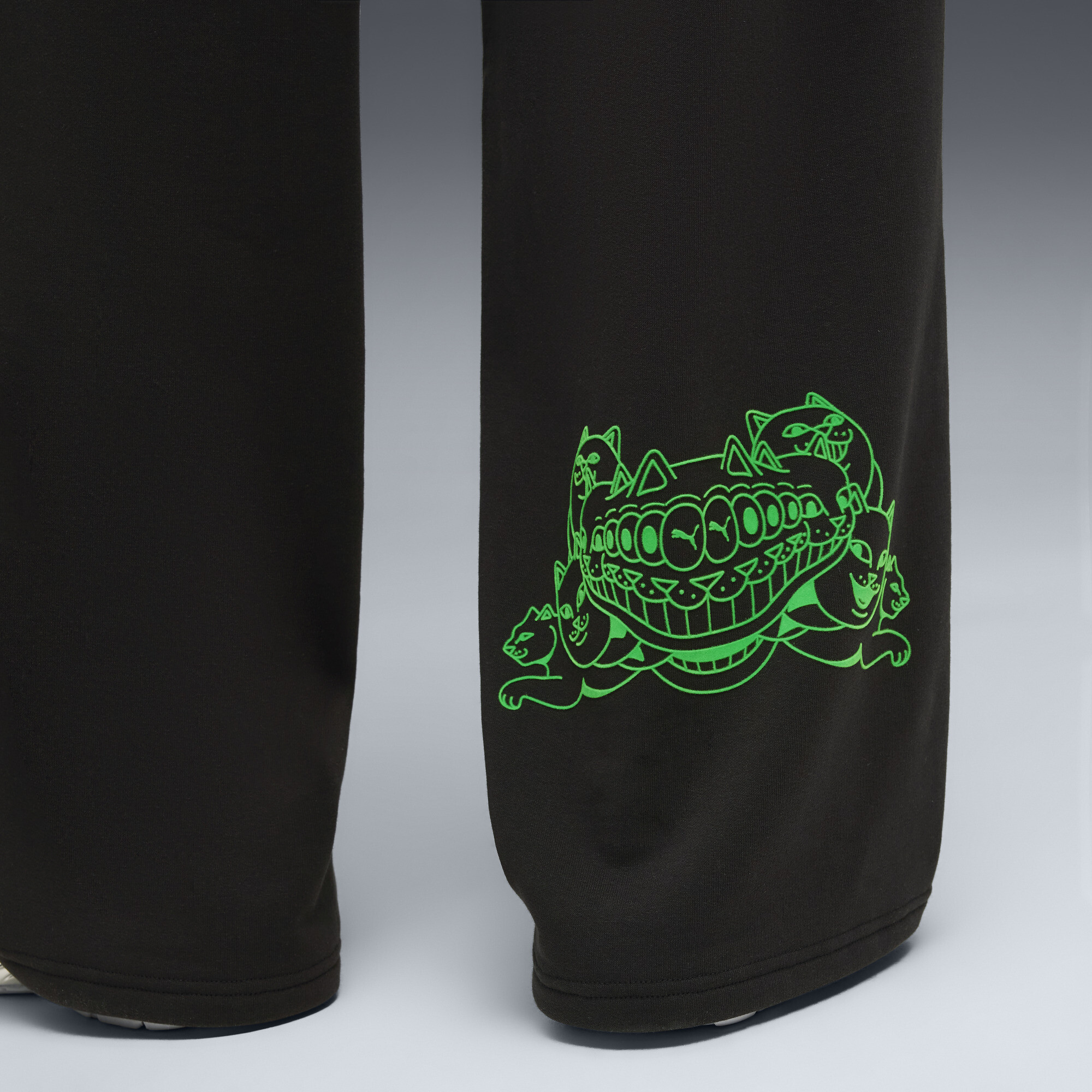 PUMA x RIPNDIP sweatpant uniseks voor Heren, Zwart, Maat M thumbnail 4