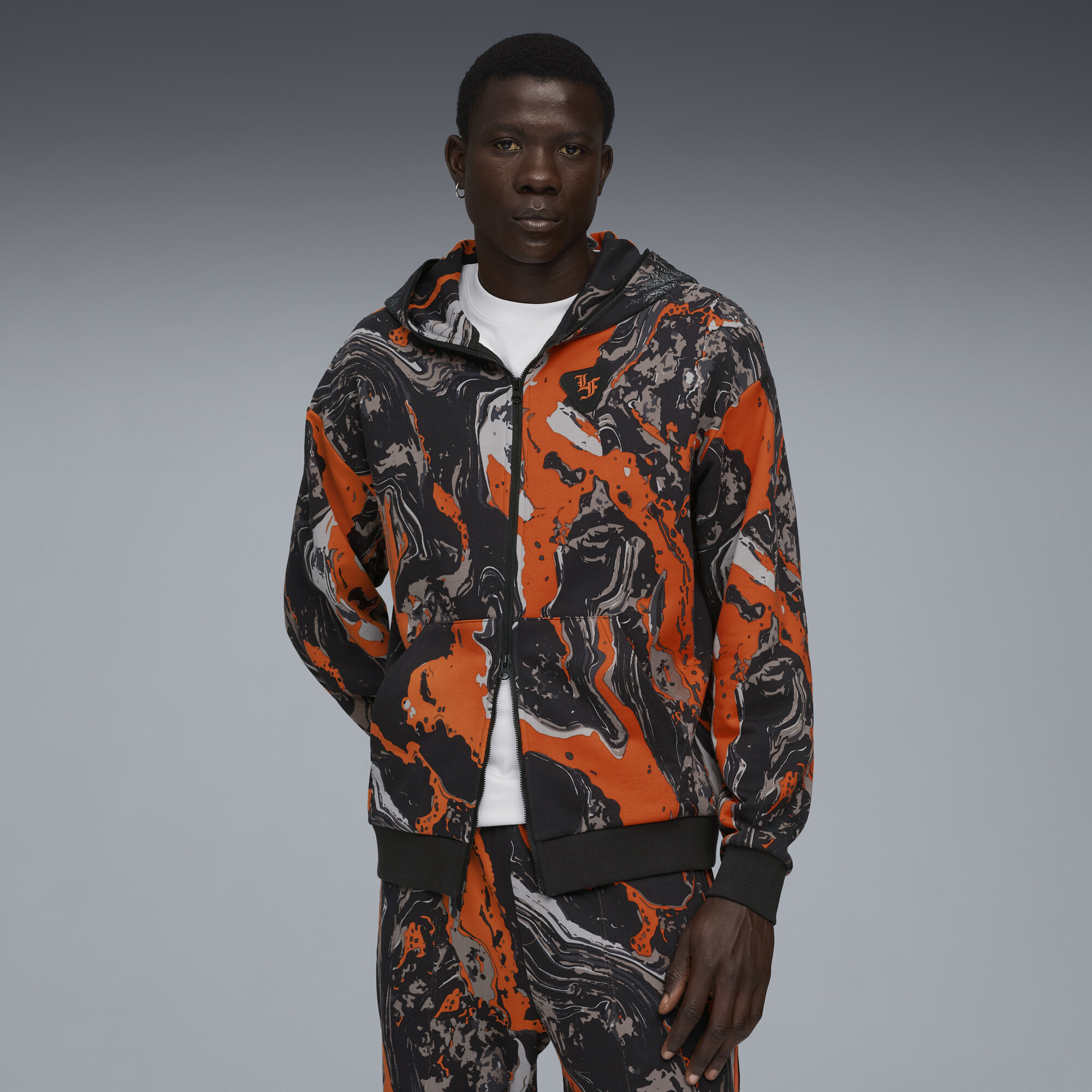 トップス Hoodie NFG flamme\