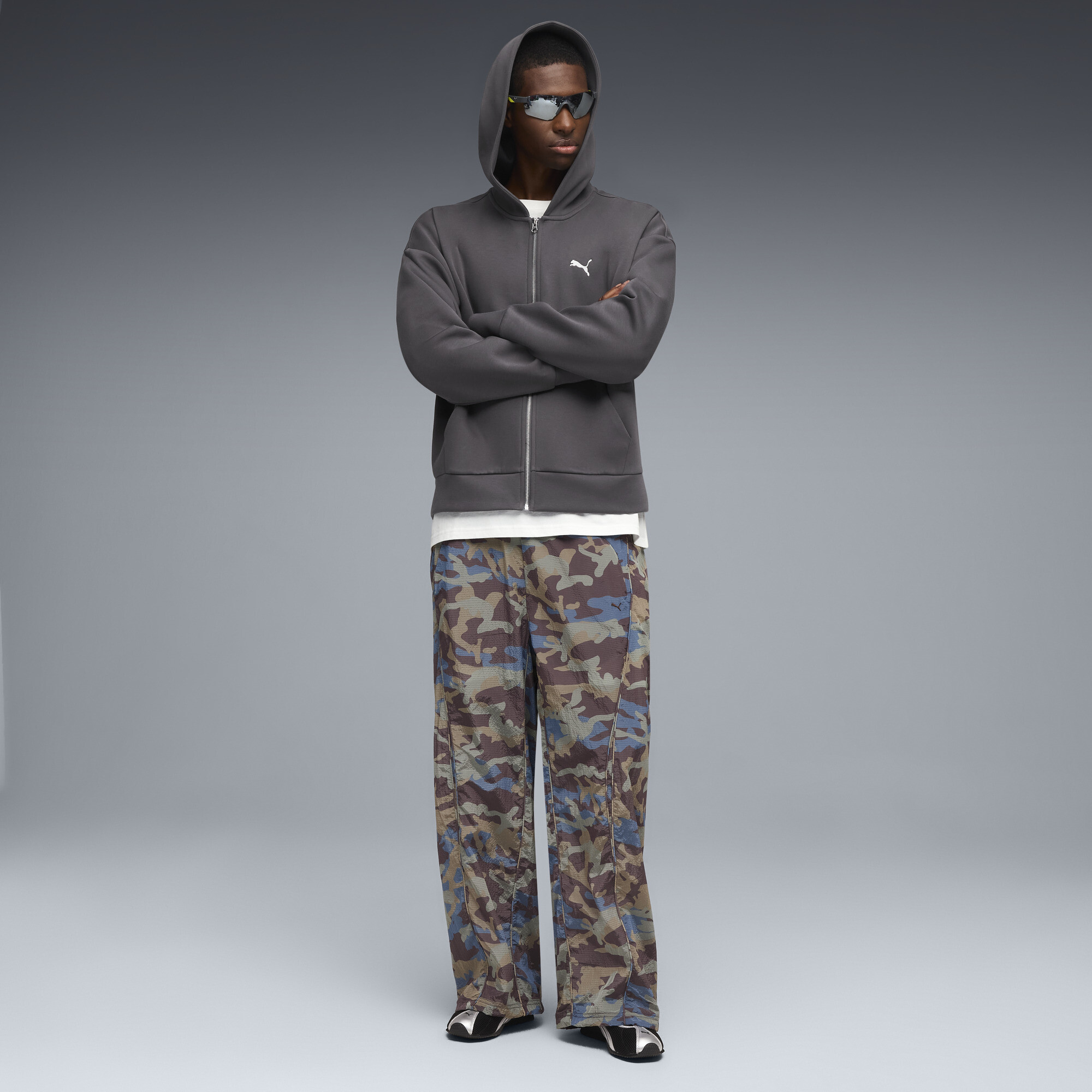 PUMA CLRT uniseks ripstopbroek met all-over-print, Maat M thumbnail 6