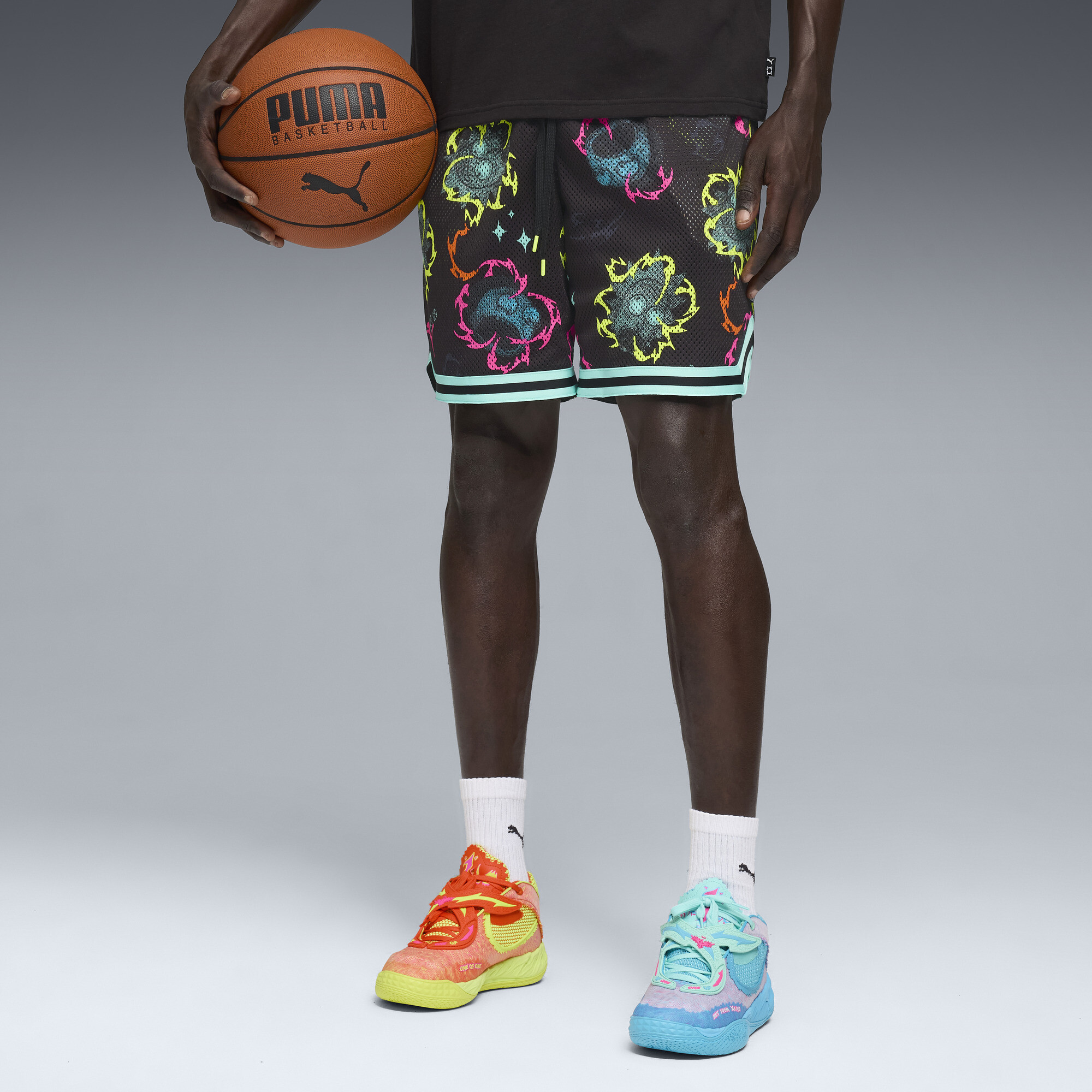 Puma X Rick And Morty Men's 5.5" Basketball Shorts In Black